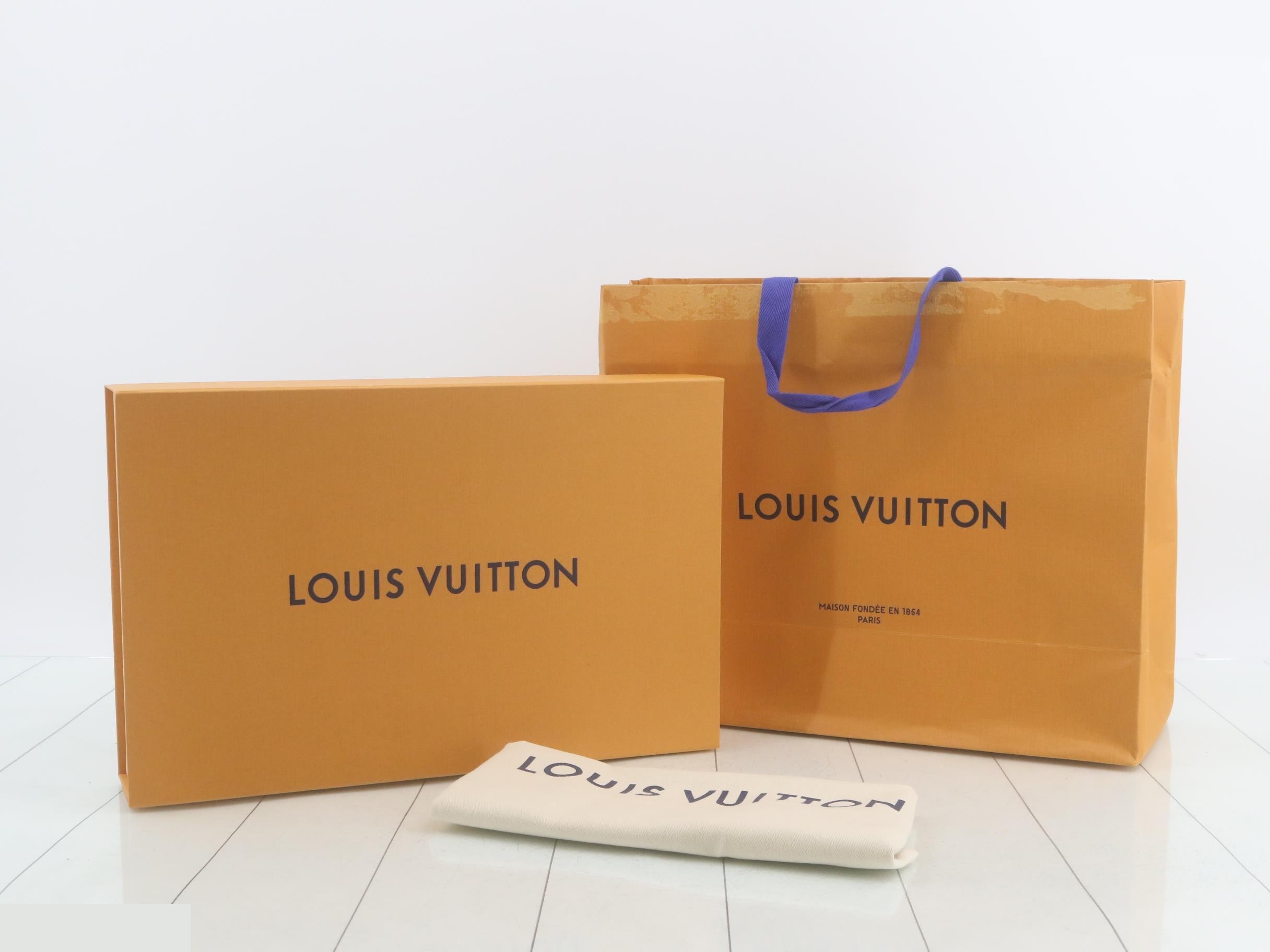Avenue Slingbag — view 7