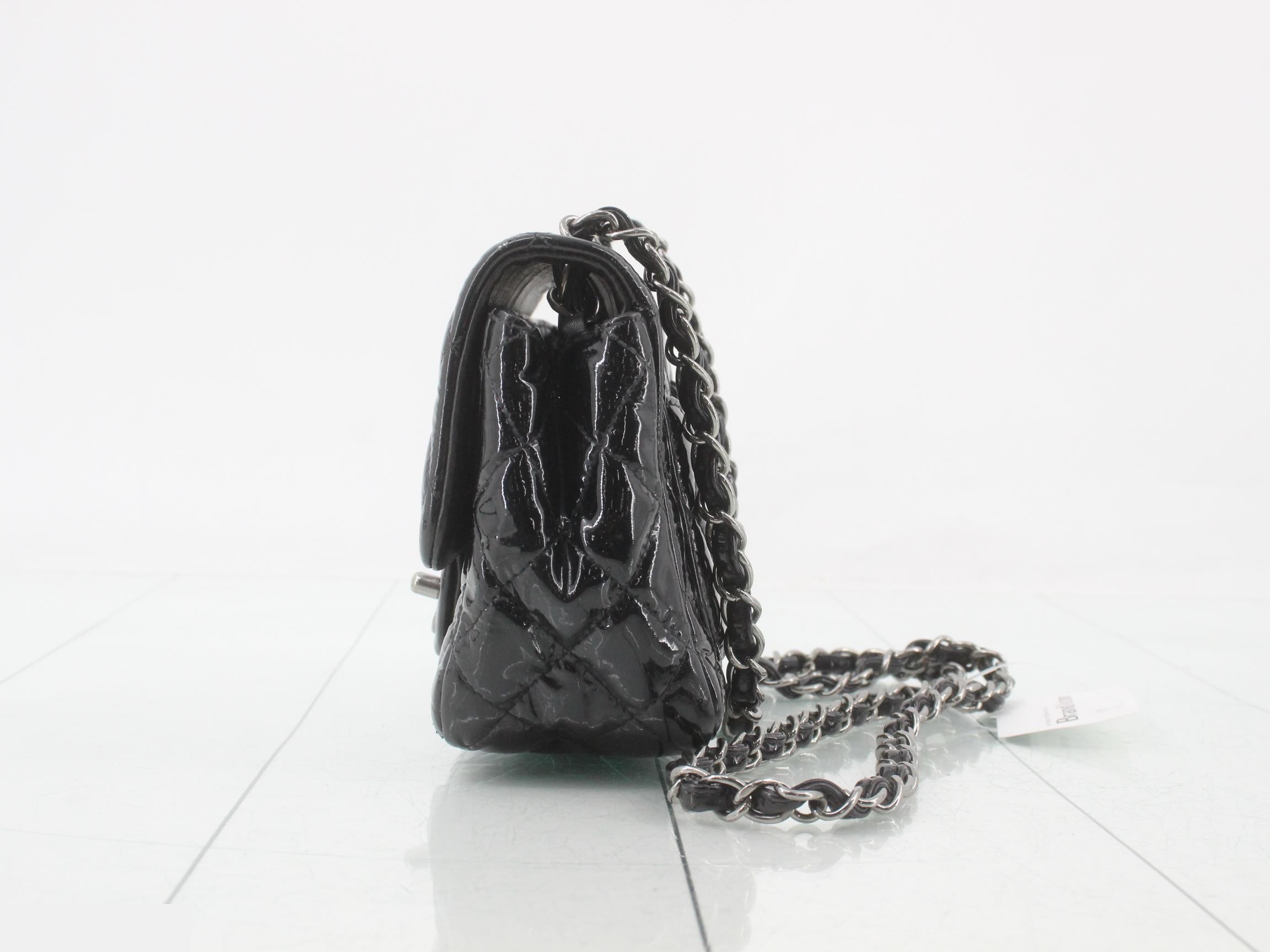 Matelassé enamel chain shoulder bag — view 3