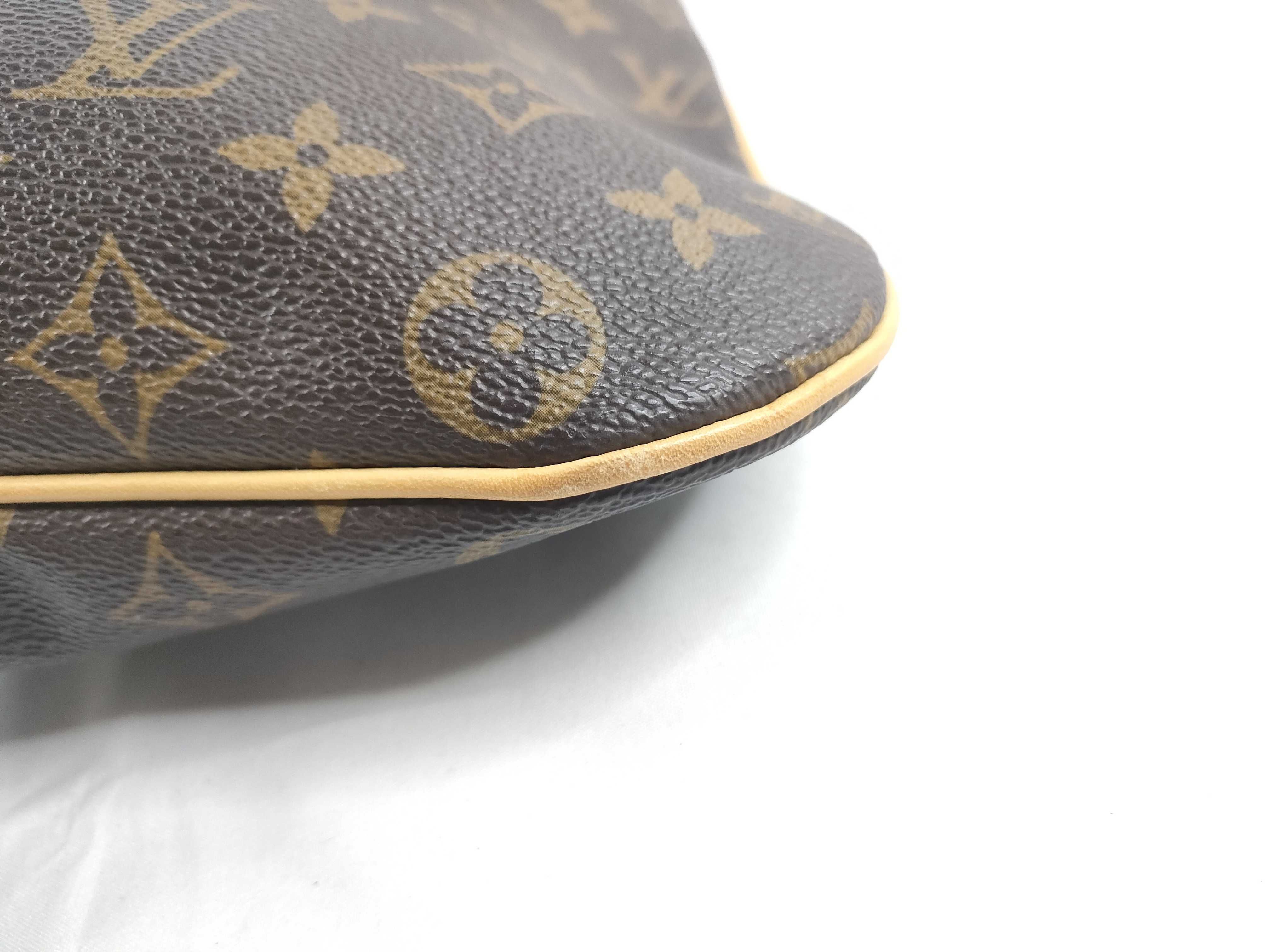 Monogram Pochette Bosphore M40044 Shoulder Bag — view 5