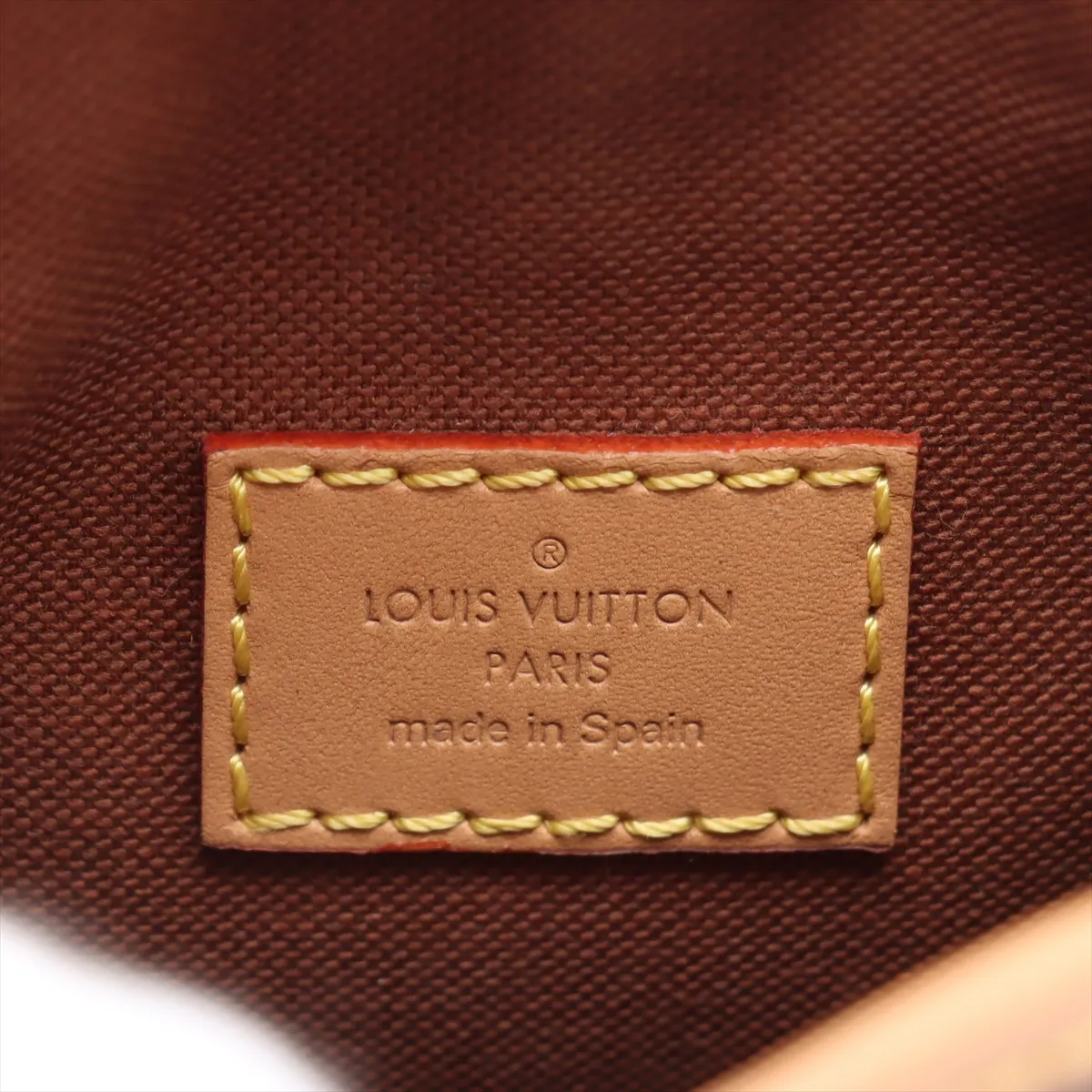 Monogram Fold Me Pouch M80874 Brown (RFID detected) — view 7
