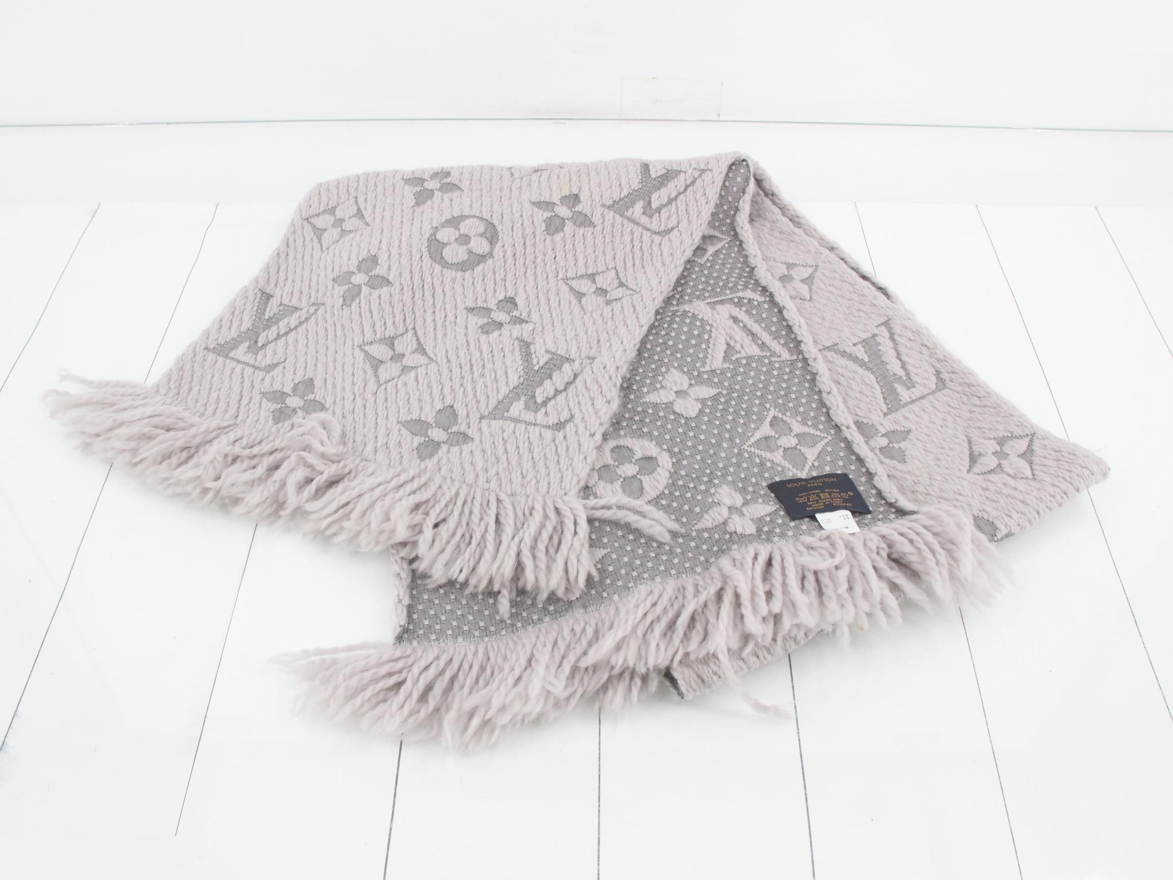 Echarle Logo Mania, with tag, light gray — view 2