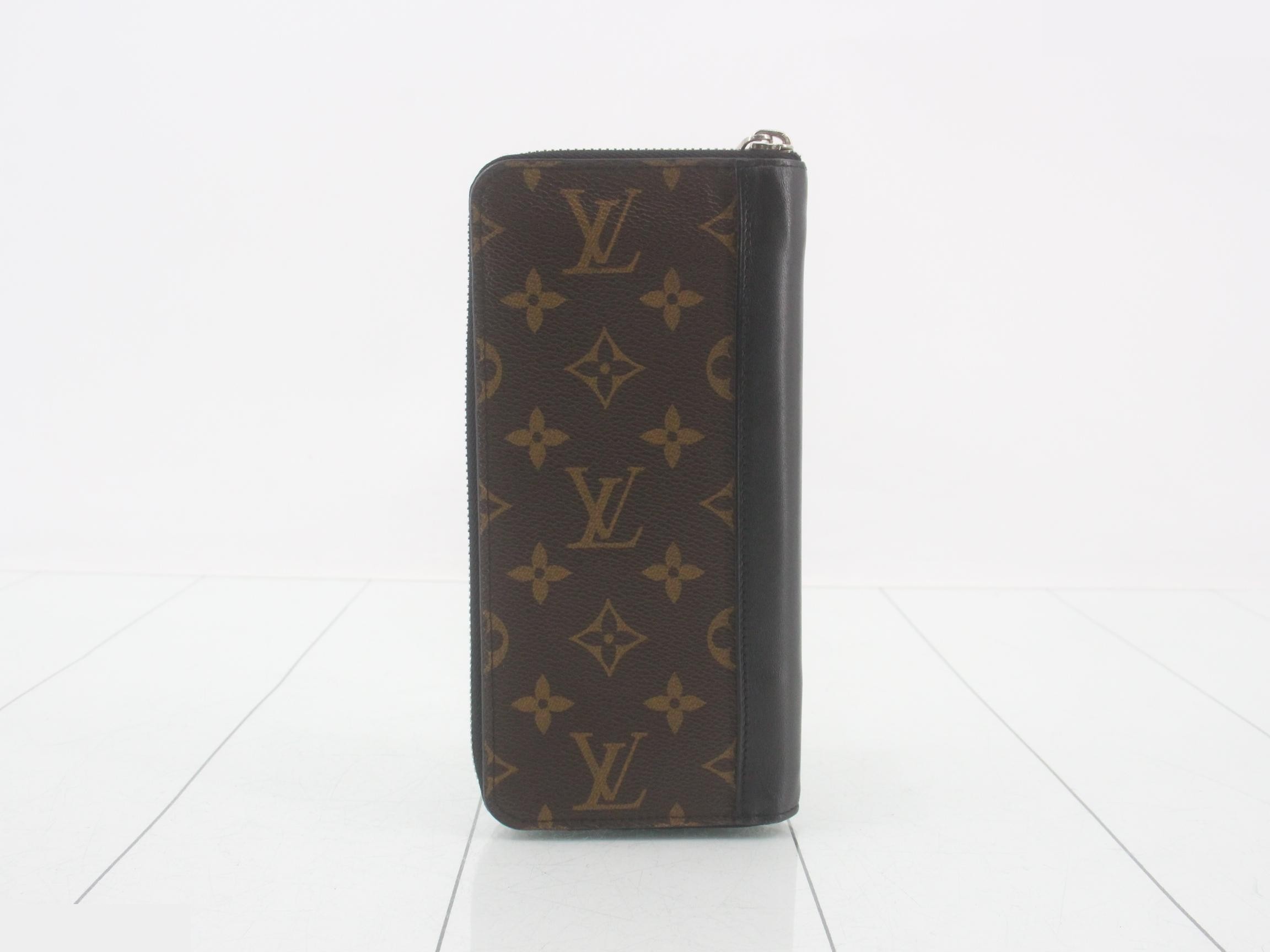 Zippy Wallet Vertical Macassar Noir — view 2