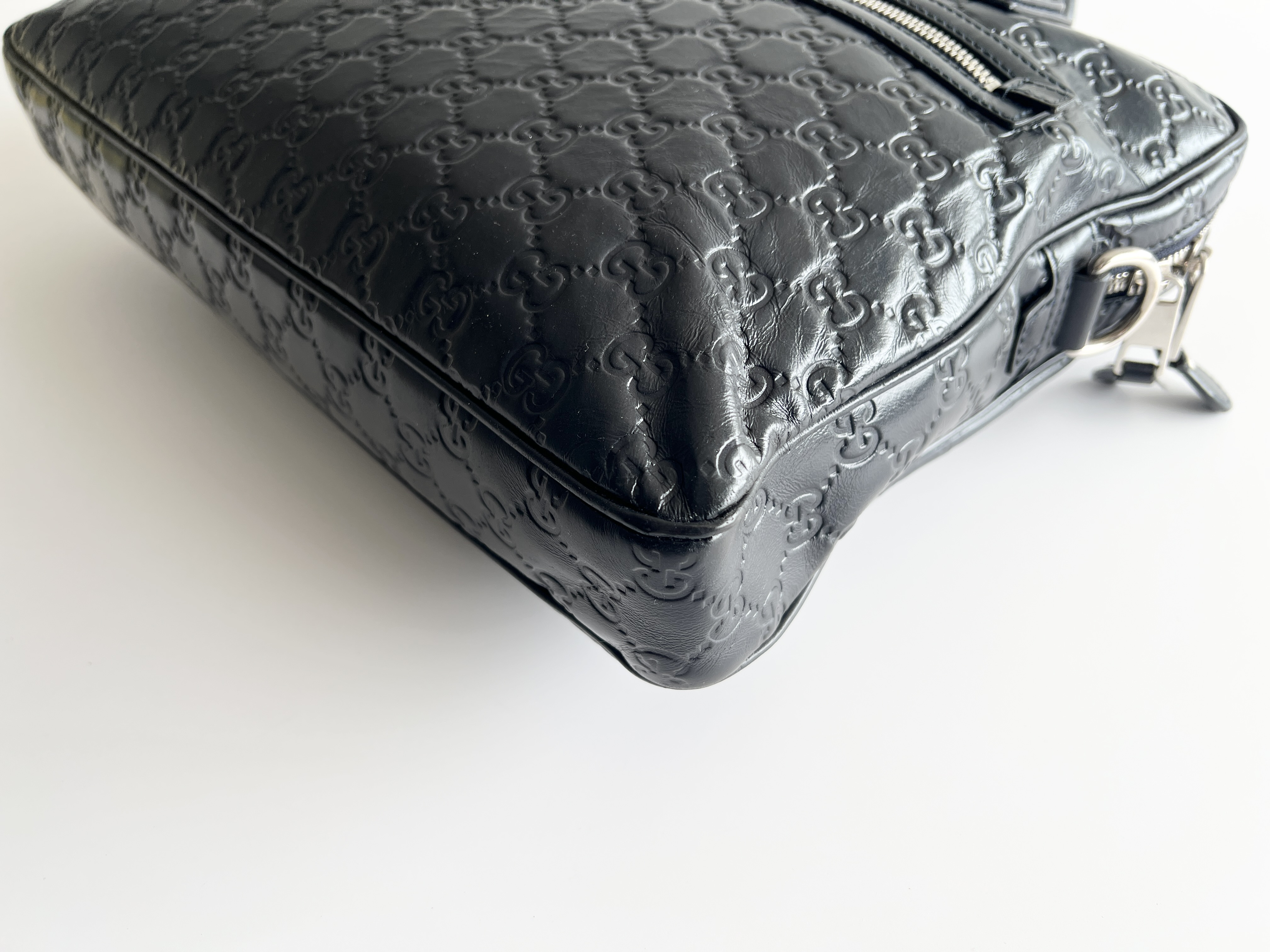 Guccissima Sherry Line Leather Embossed Briefcase Handbag Business Bag — view 14