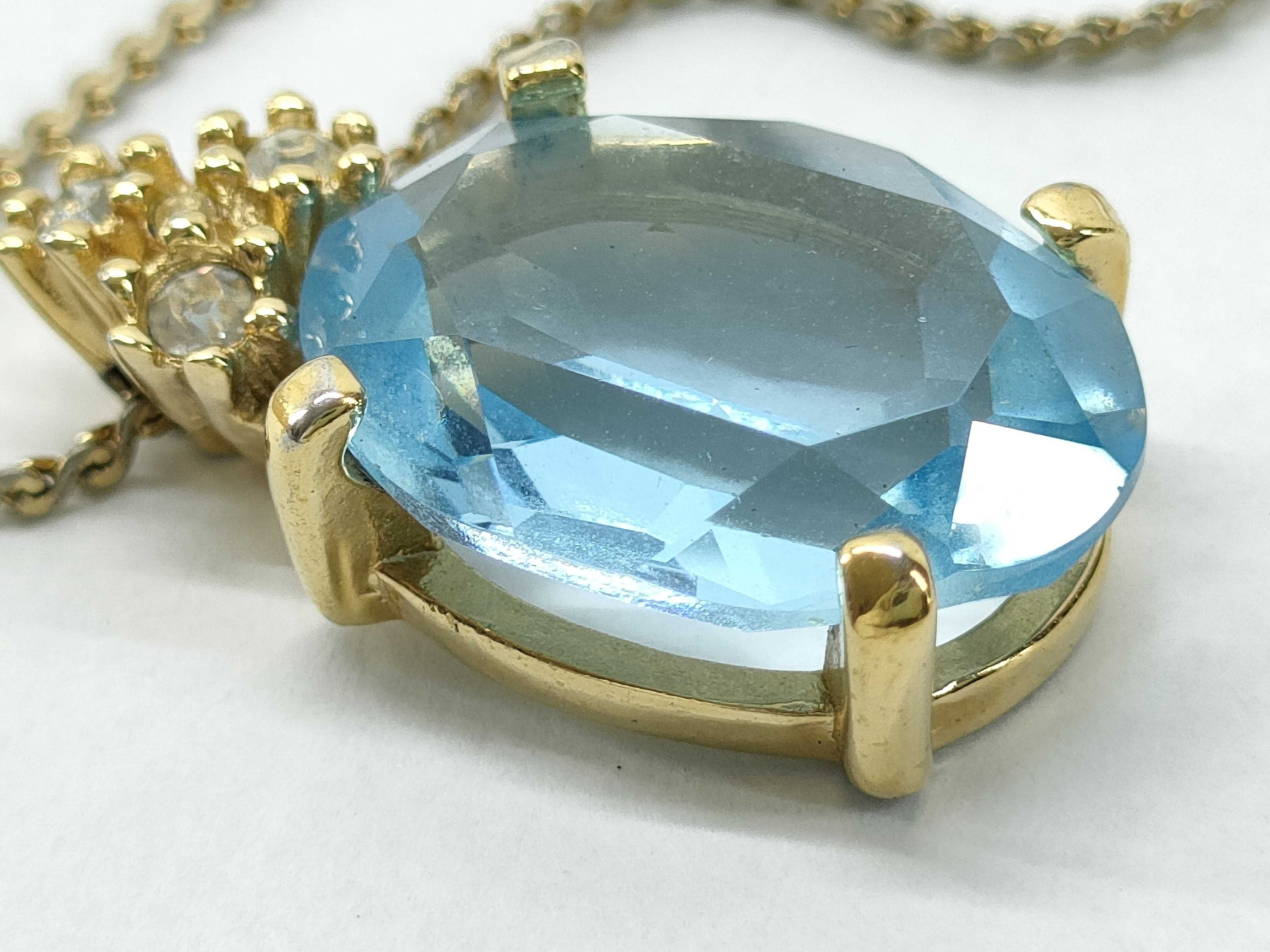 gold necklace with gemstones — view 8