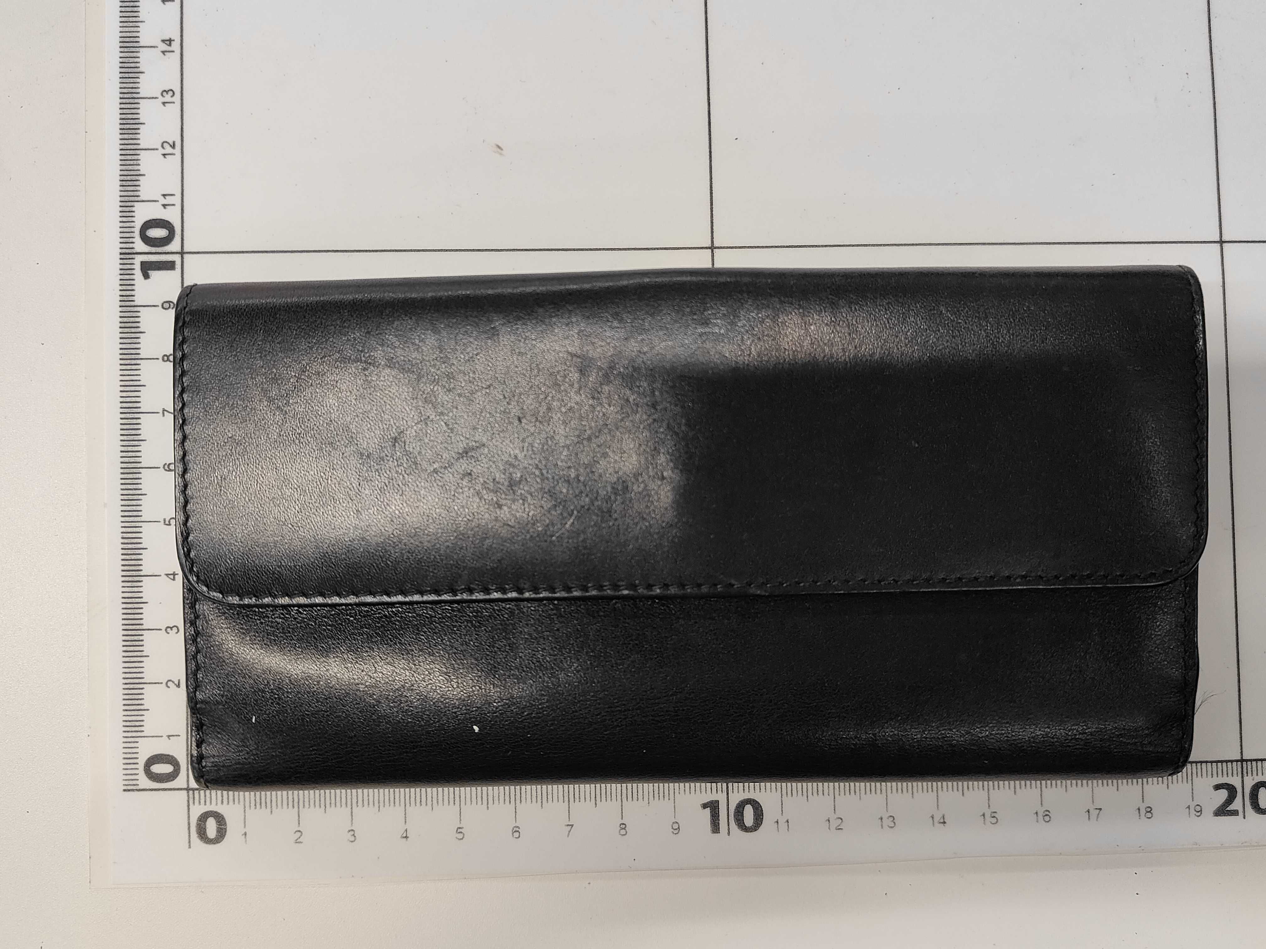 wallet — view 2