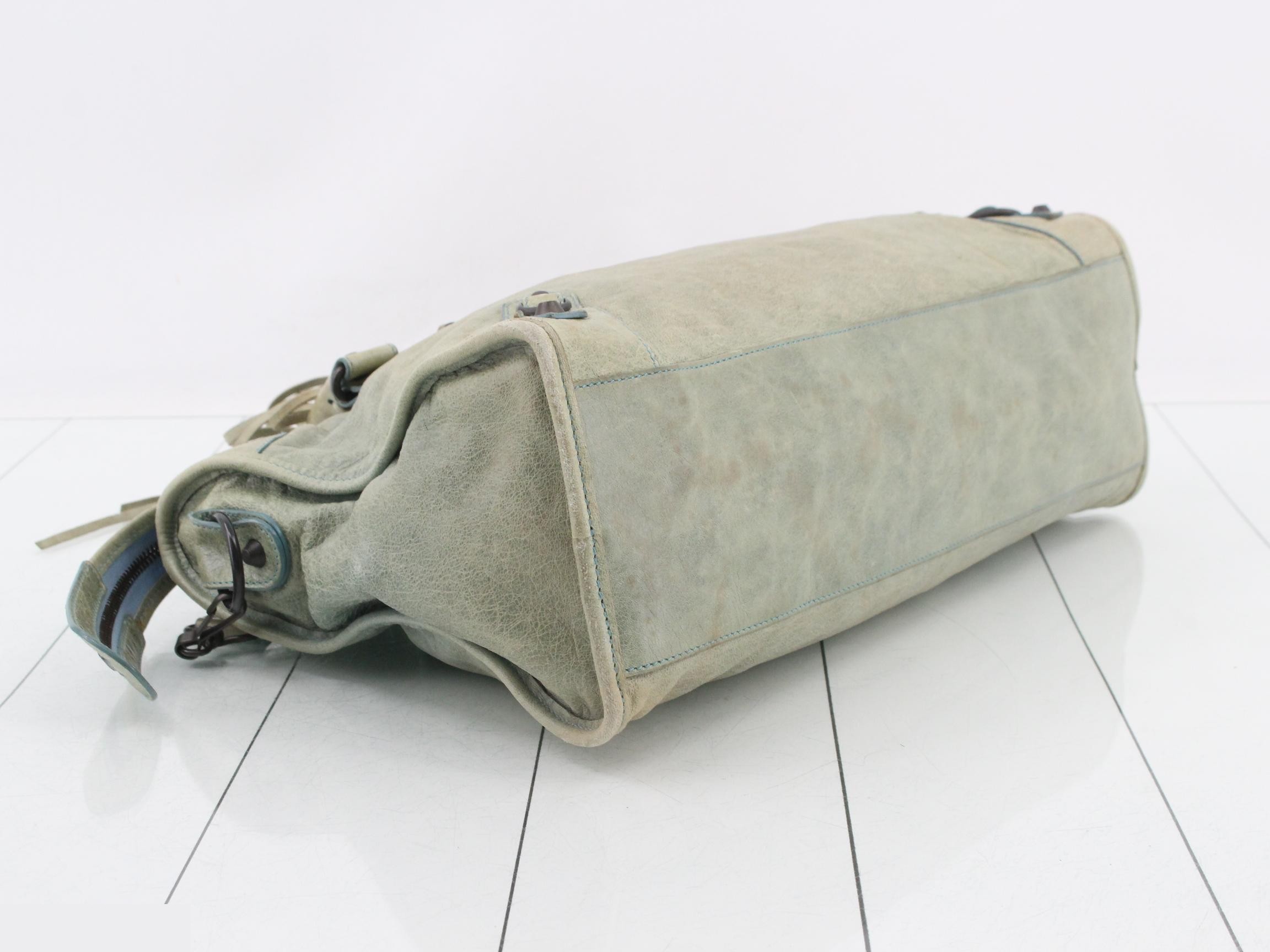 The City Shoulder Bag — view 5