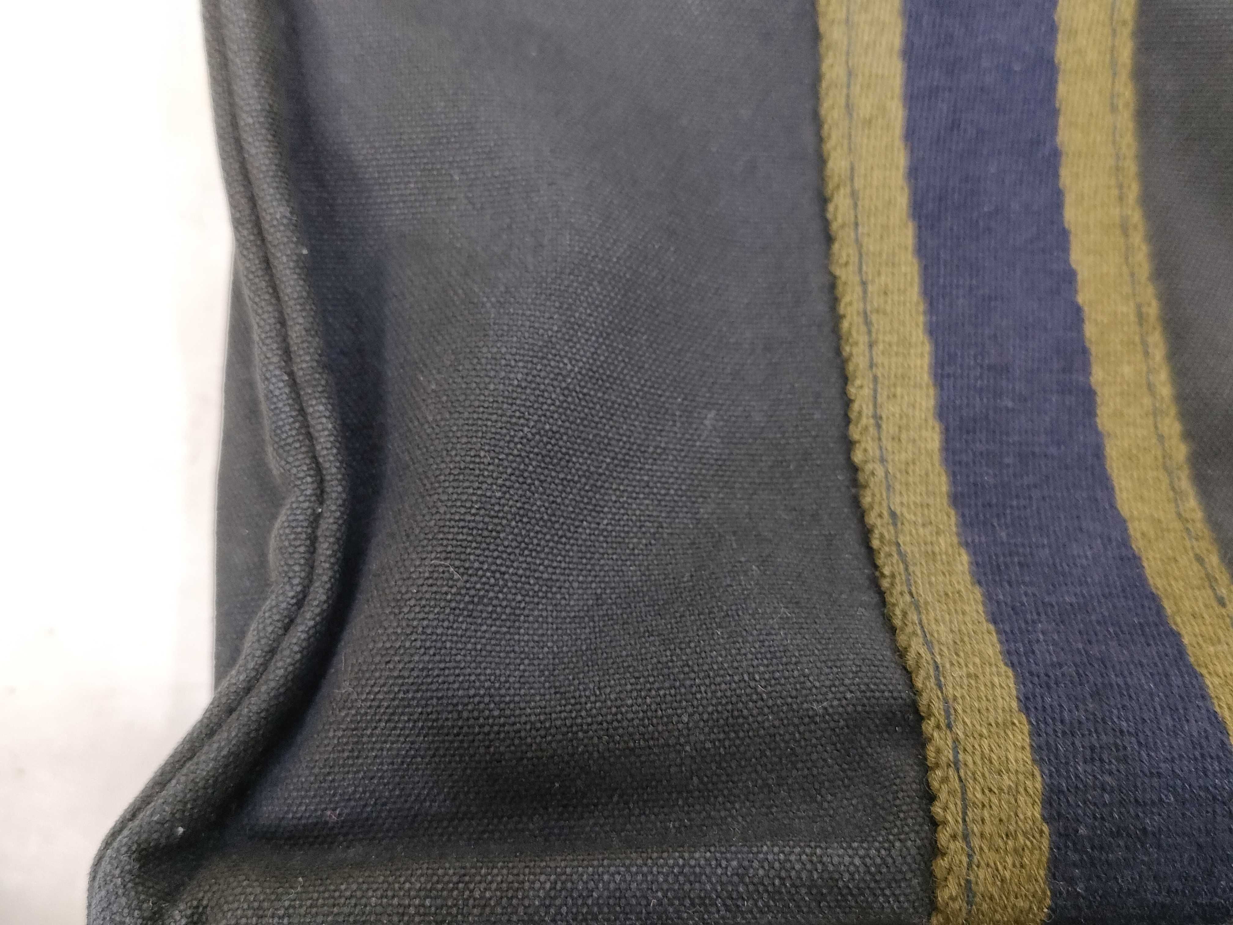 Fourre-Tout PM Handbag — view 14