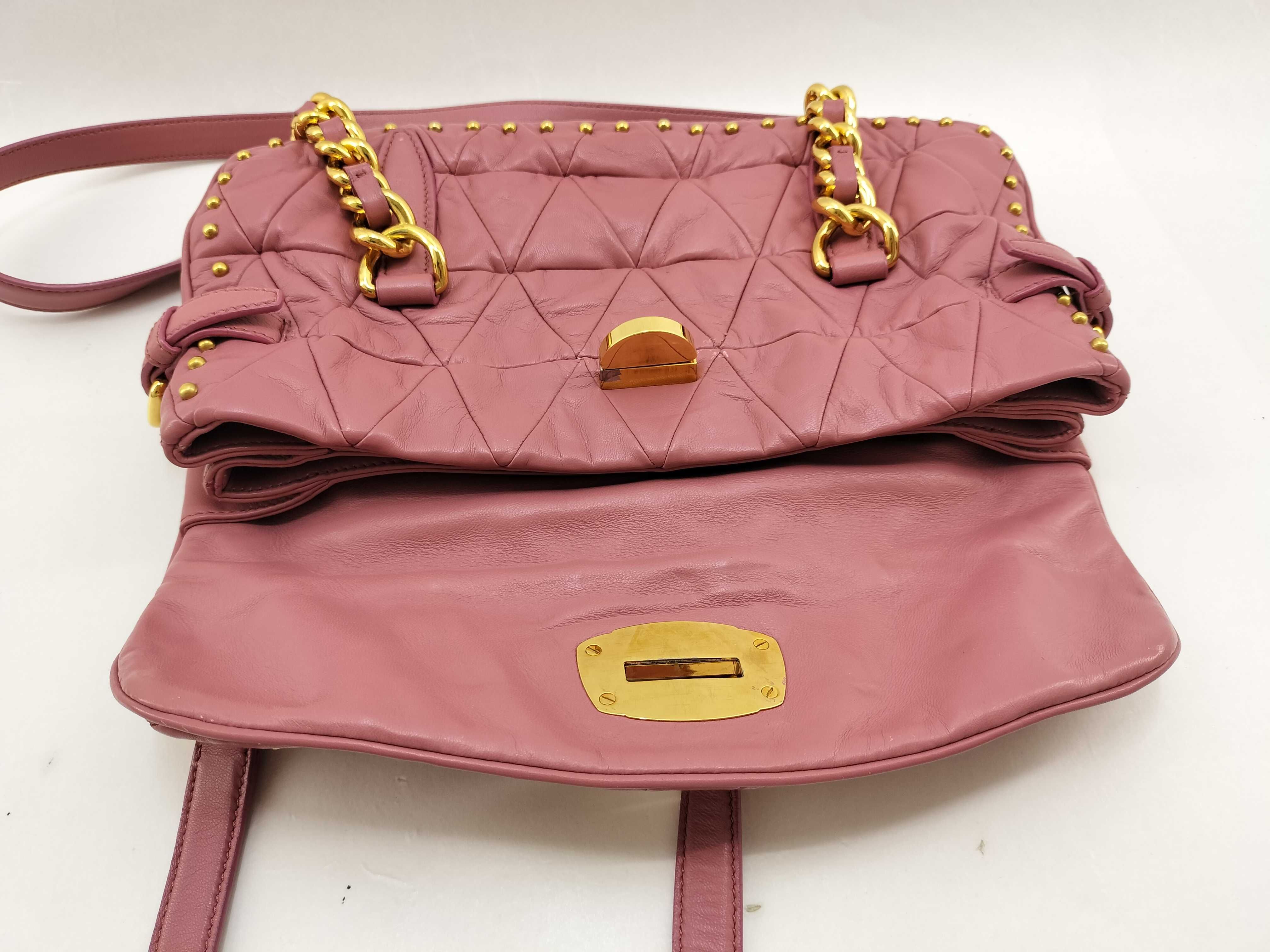Matelassé Studded 2-Way Chain Shoulder Bag (ky24882) Shoulder Bag — view 9
