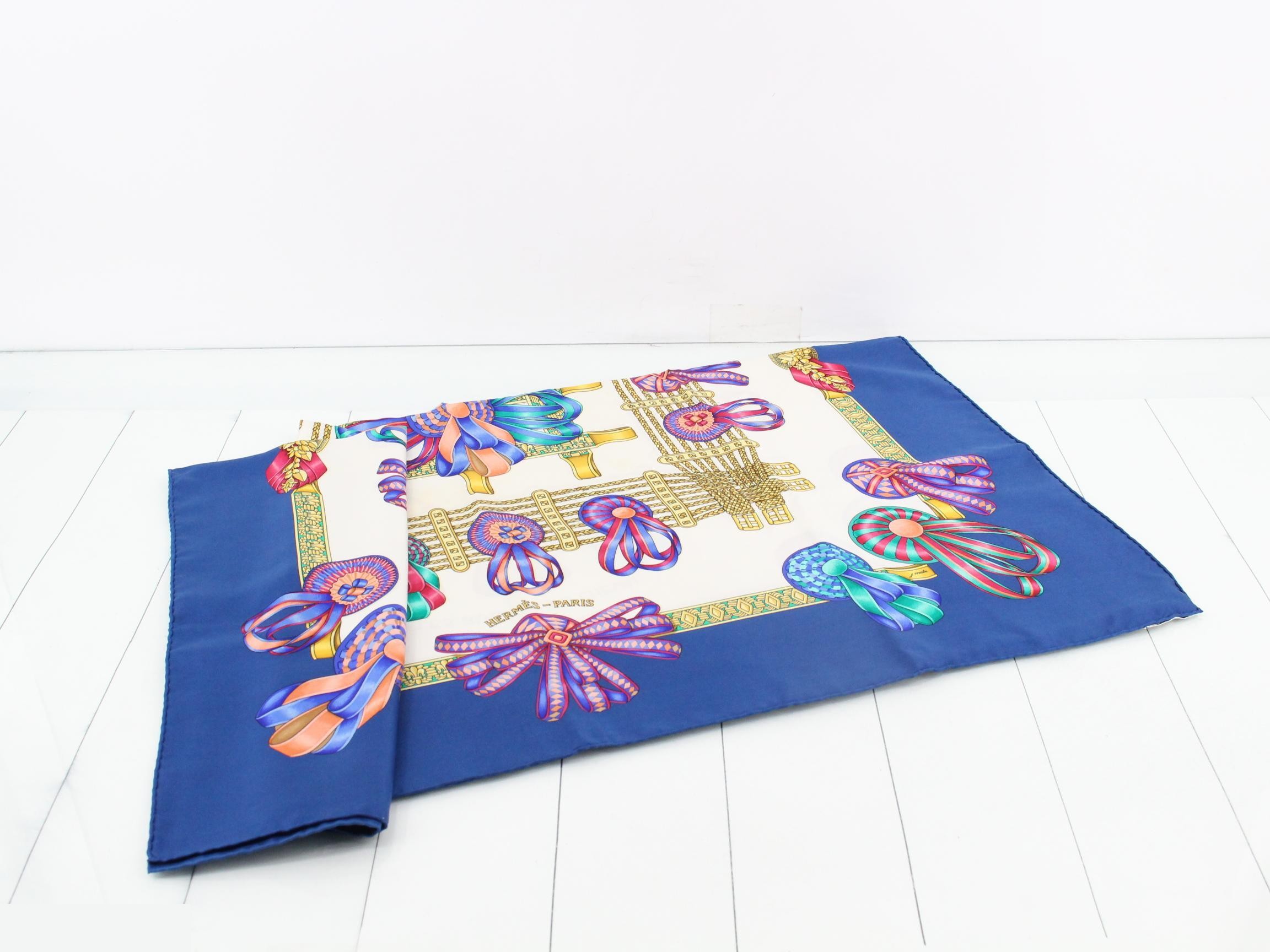 Carré 90 《Horse Ribbon Decoration》 — view 3