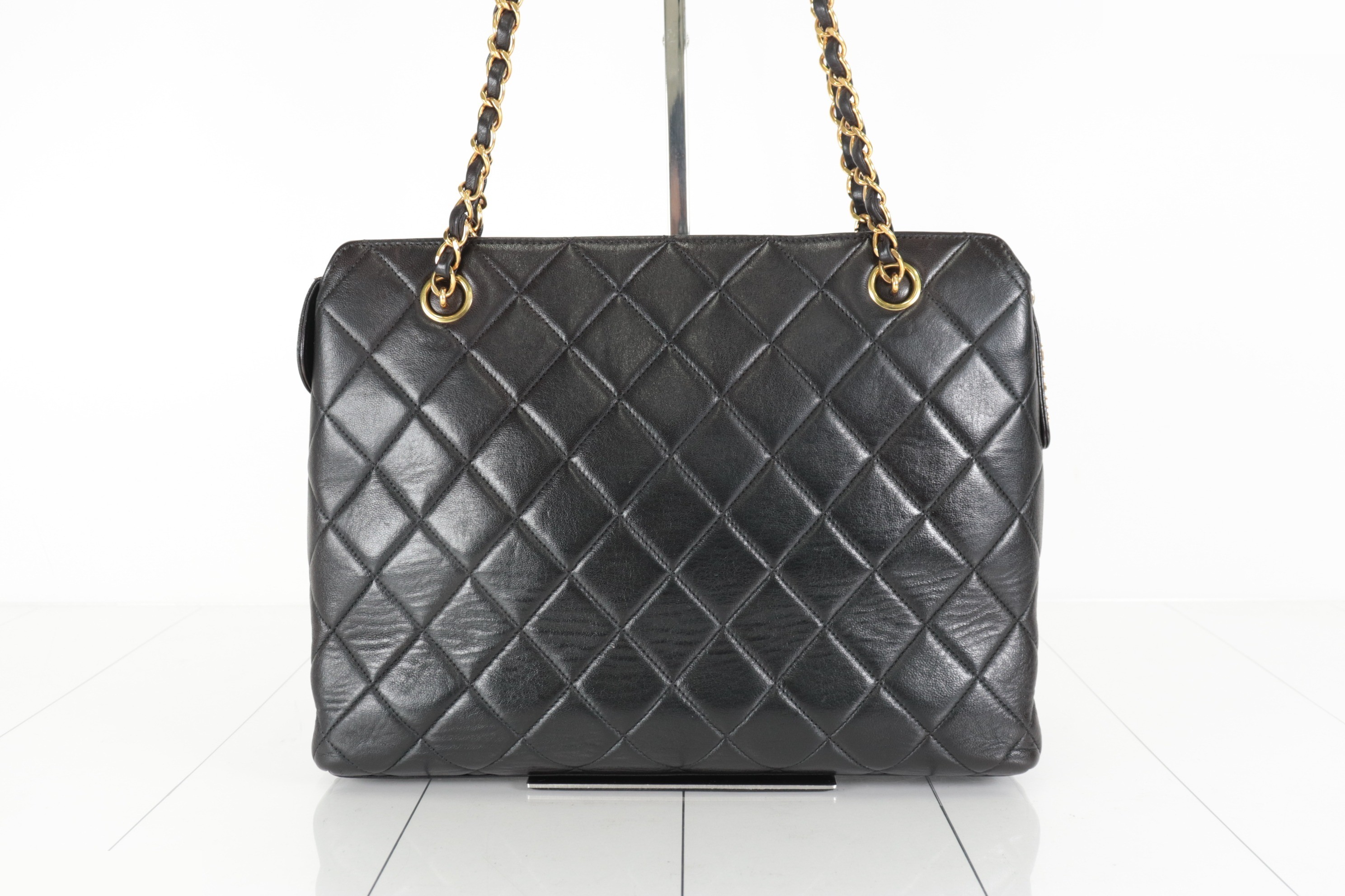 Turnlock Ram Chain Shoulder Bag, Unit No. 4 — view 3