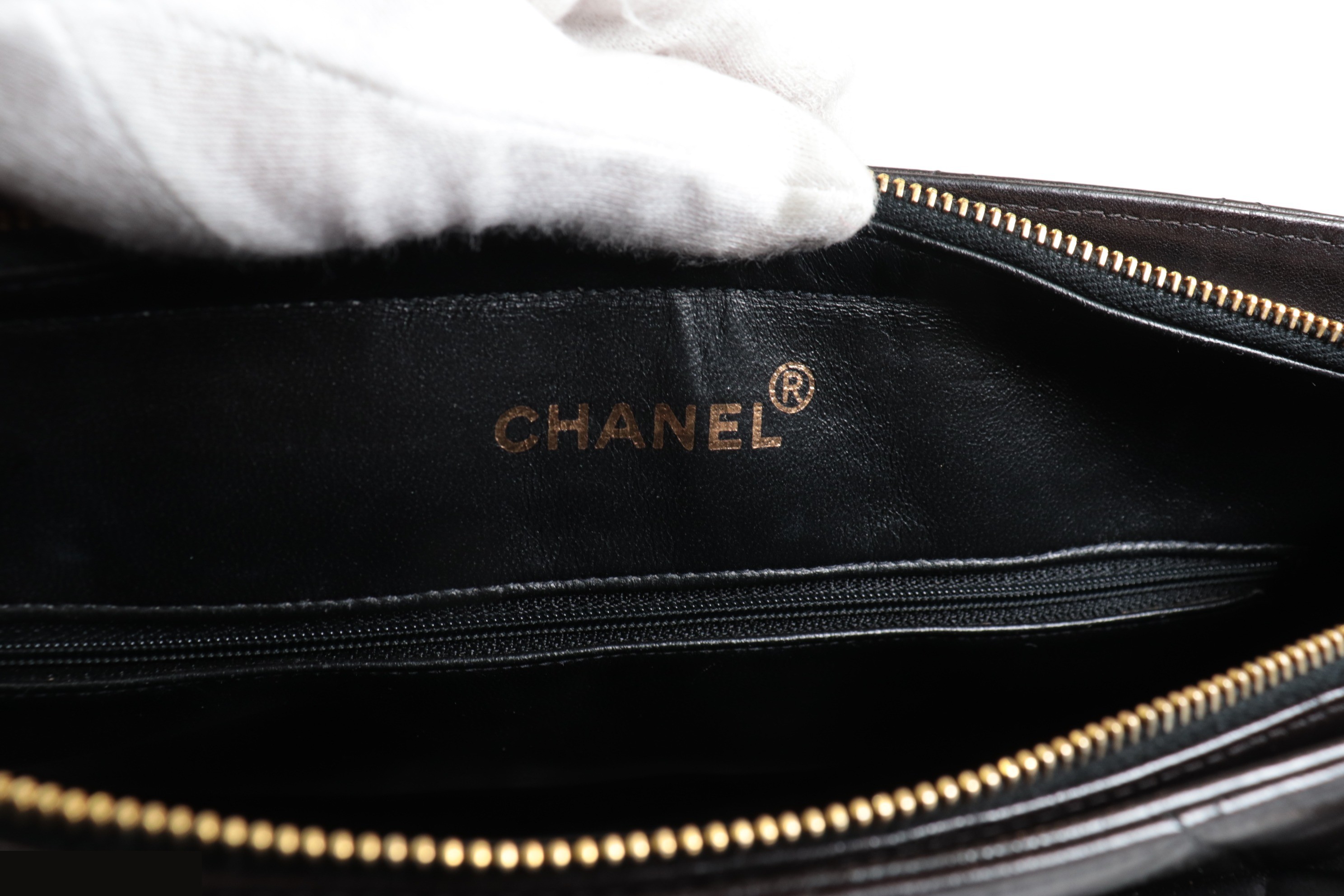 Turnlock Ram Chain Shoulder Bag, Unit No. 4 — view 8