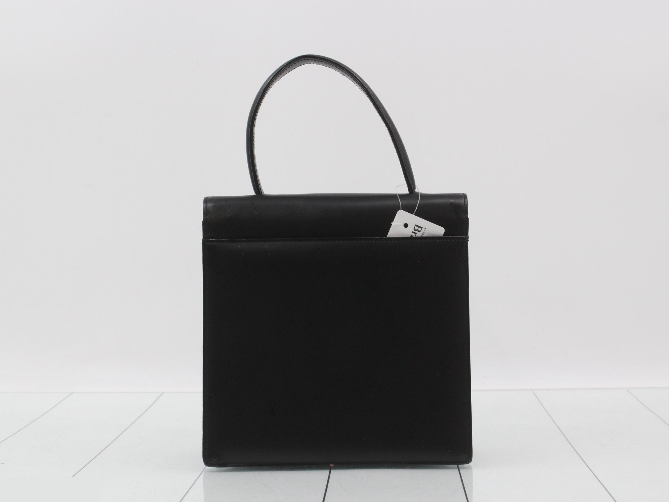 handbag — view 2