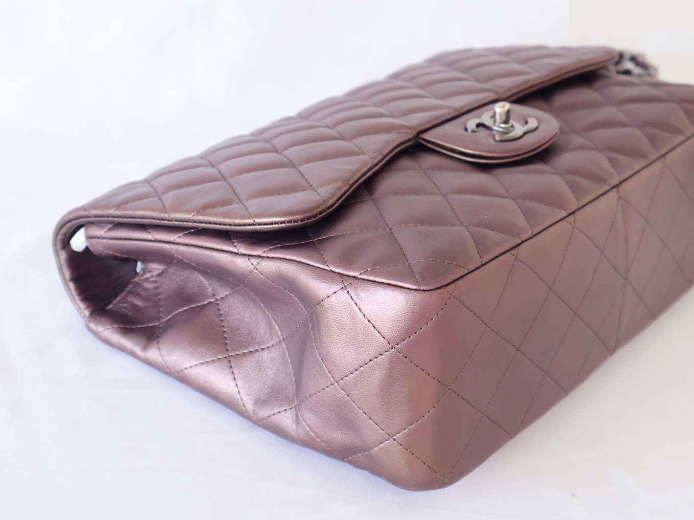 Large Matelassé Lambskin Double Chain Shoulder Bag, Purple — view 3
