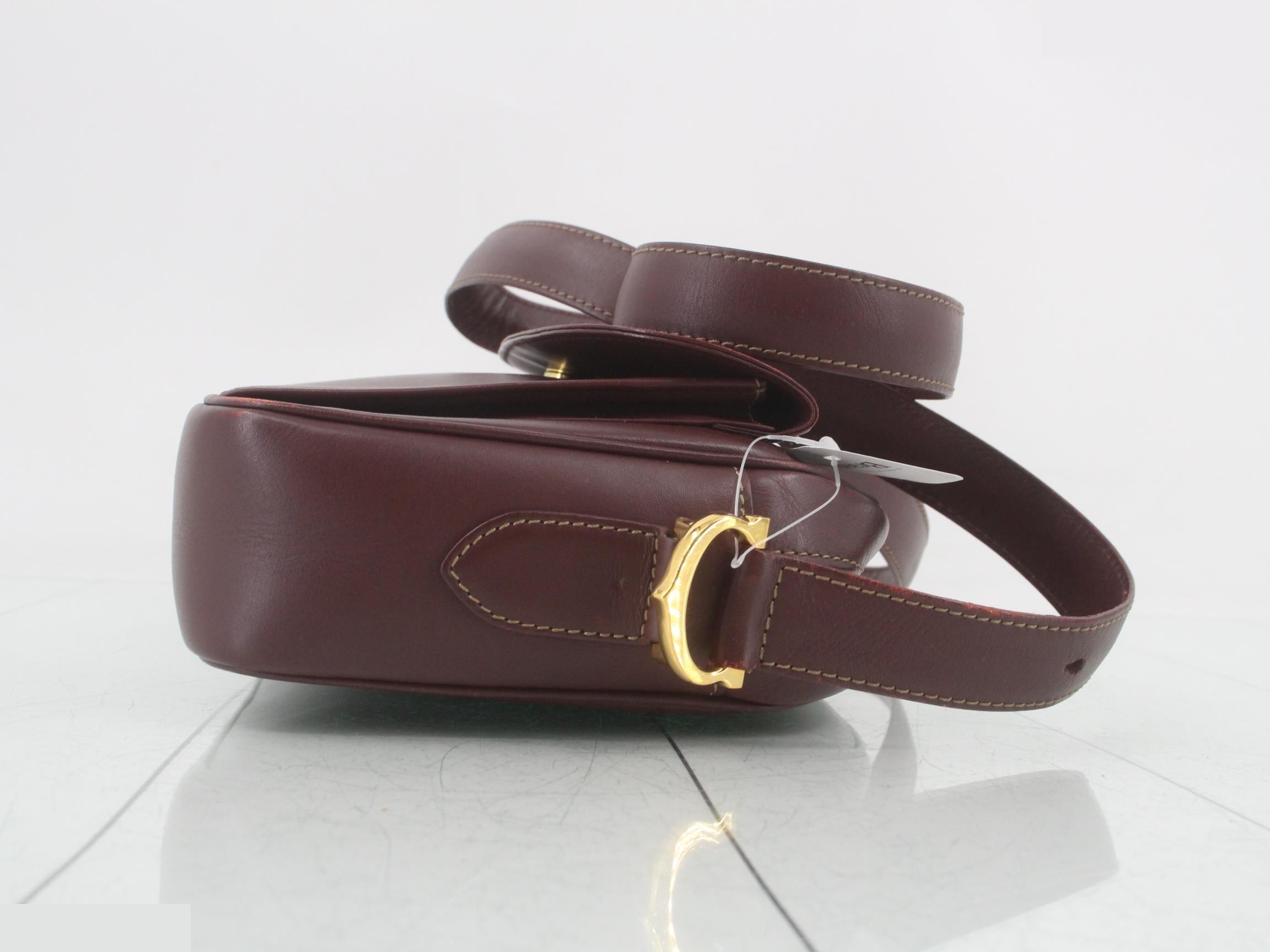 Must Line (Bag) - Shoulder Bag — view 3