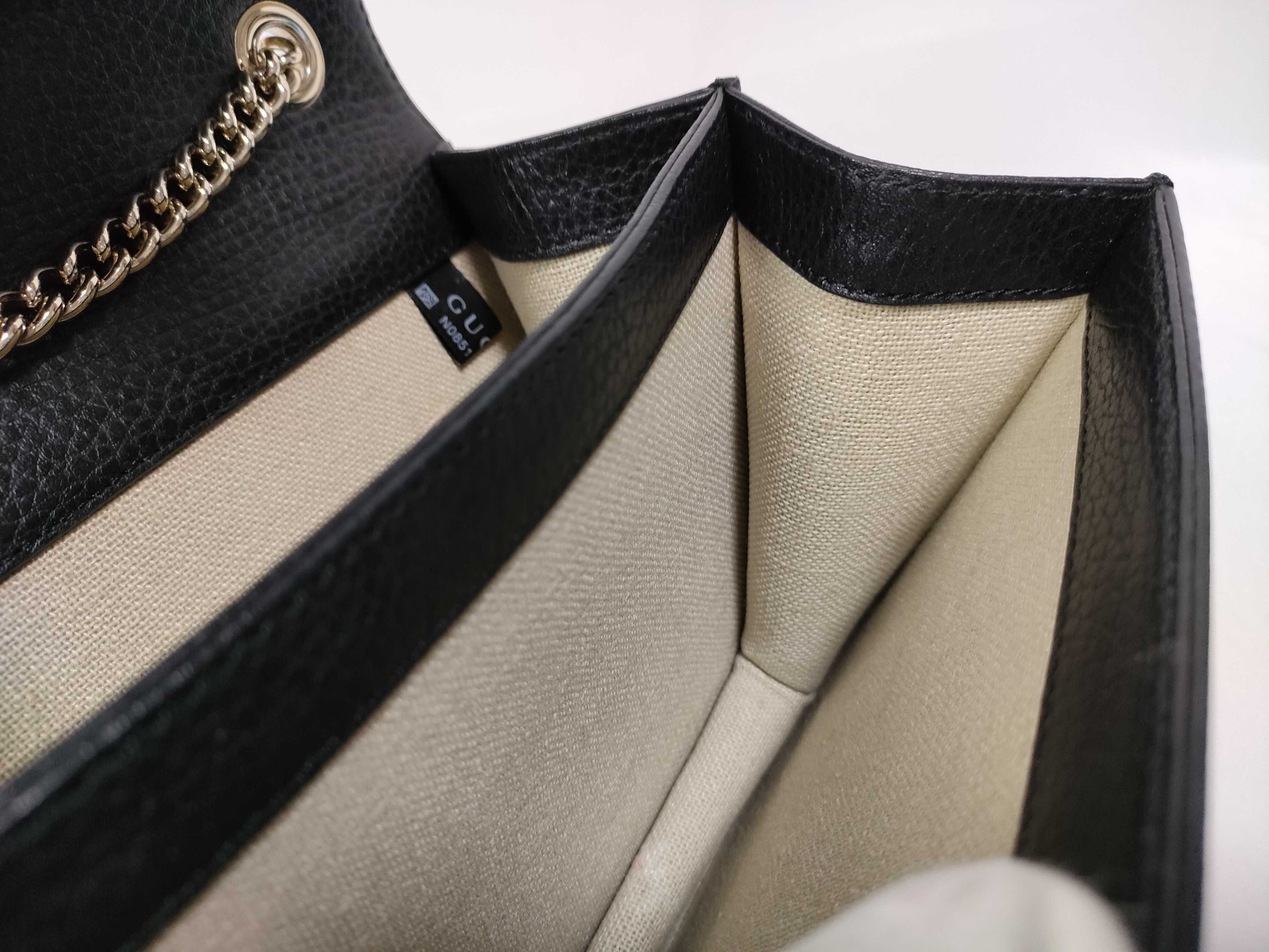 GG Interlocking Chain Shoulder Bag Small — view 11