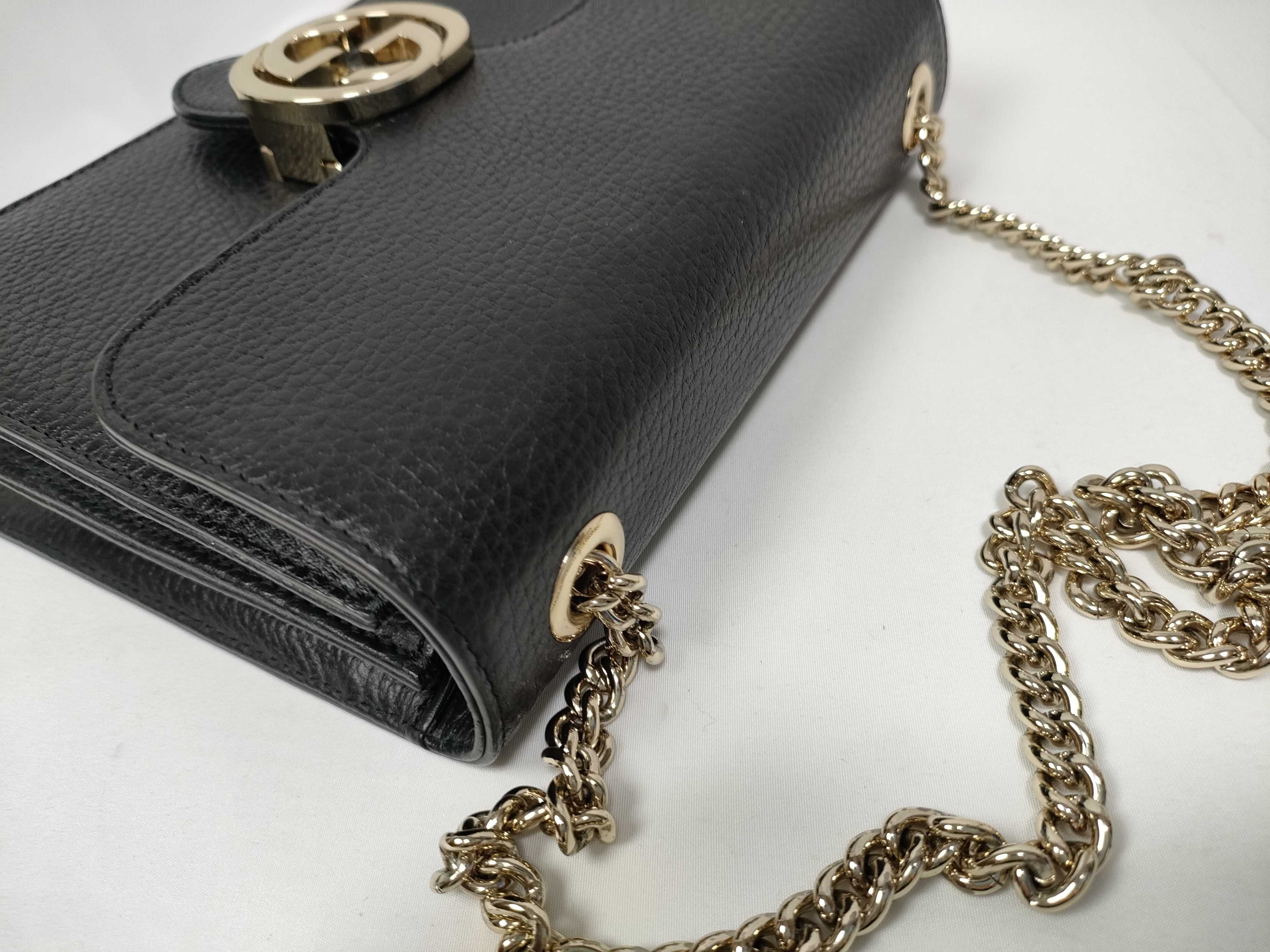 GG Interlocking Chain Shoulder Bag Small — view 8