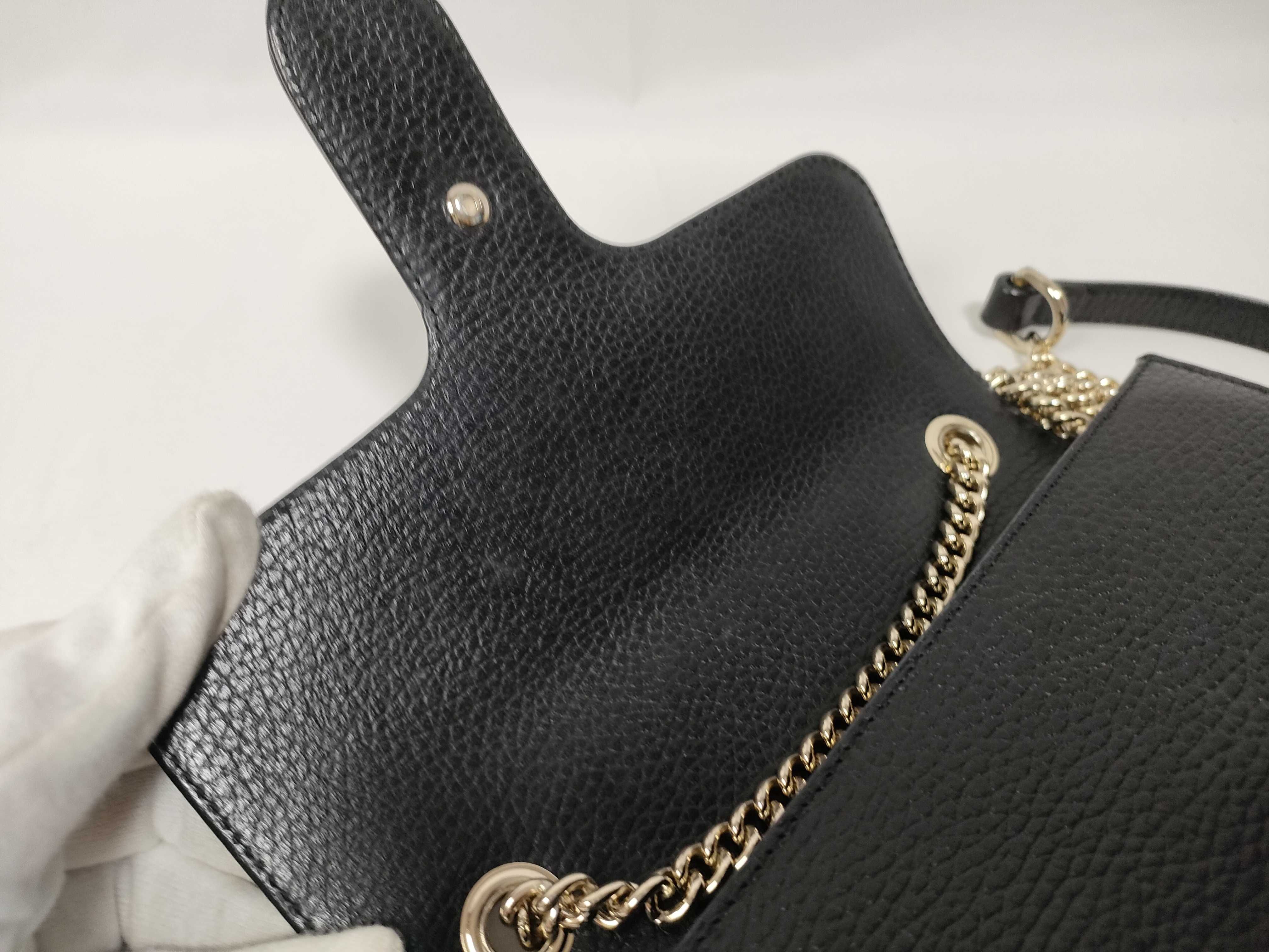 GG Interlocking Chain Shoulder Bag Small — view 10