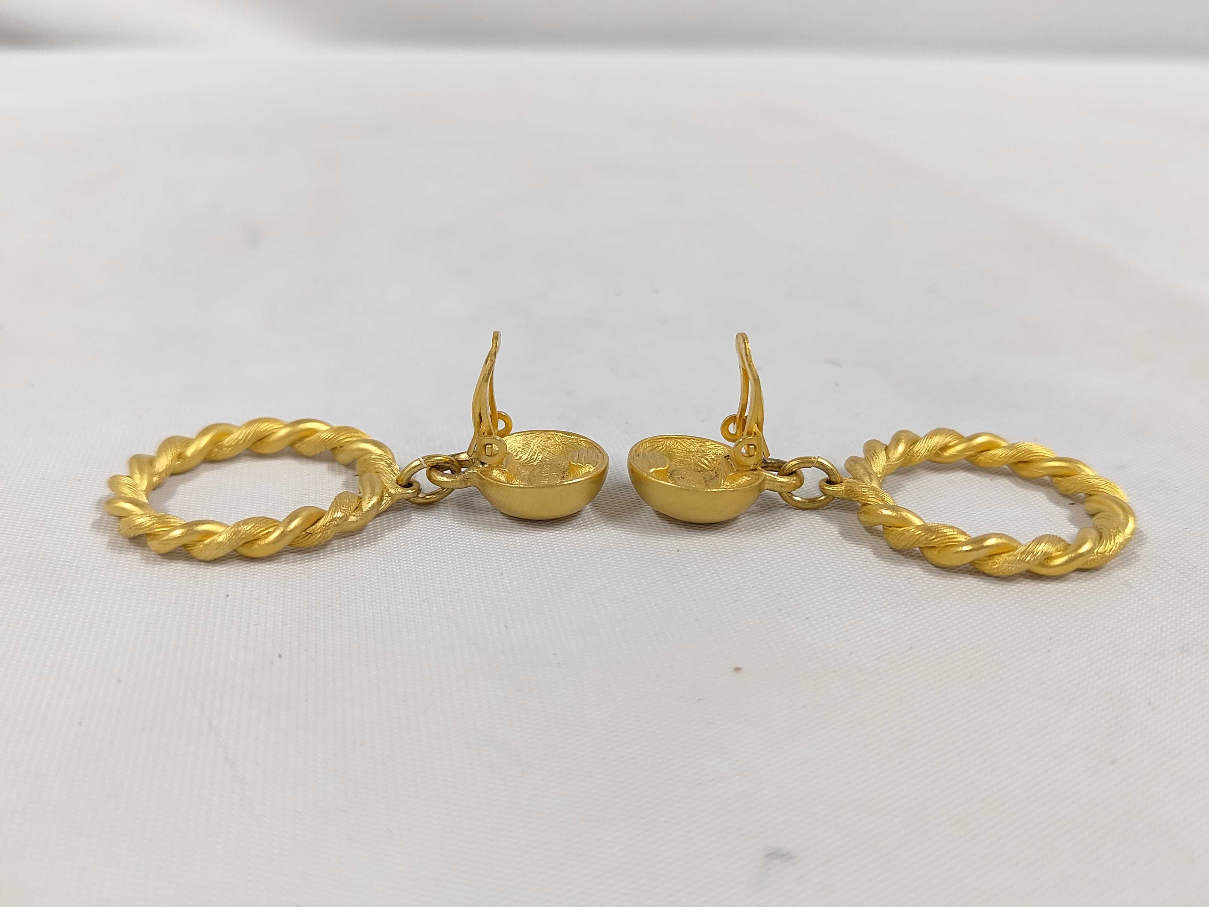 earrings — view 4