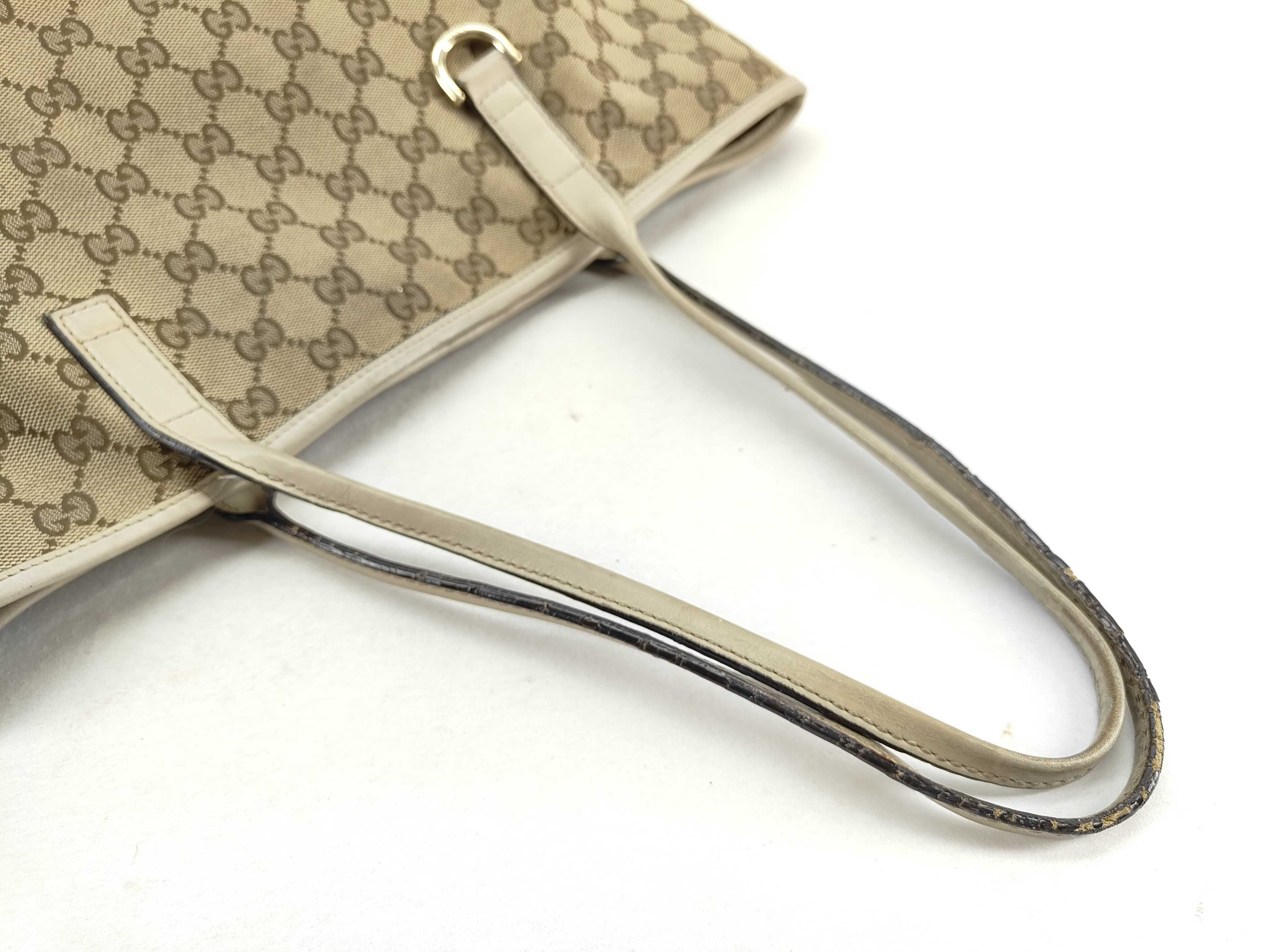 GG Canvas Gucci Tote Bag — view 4