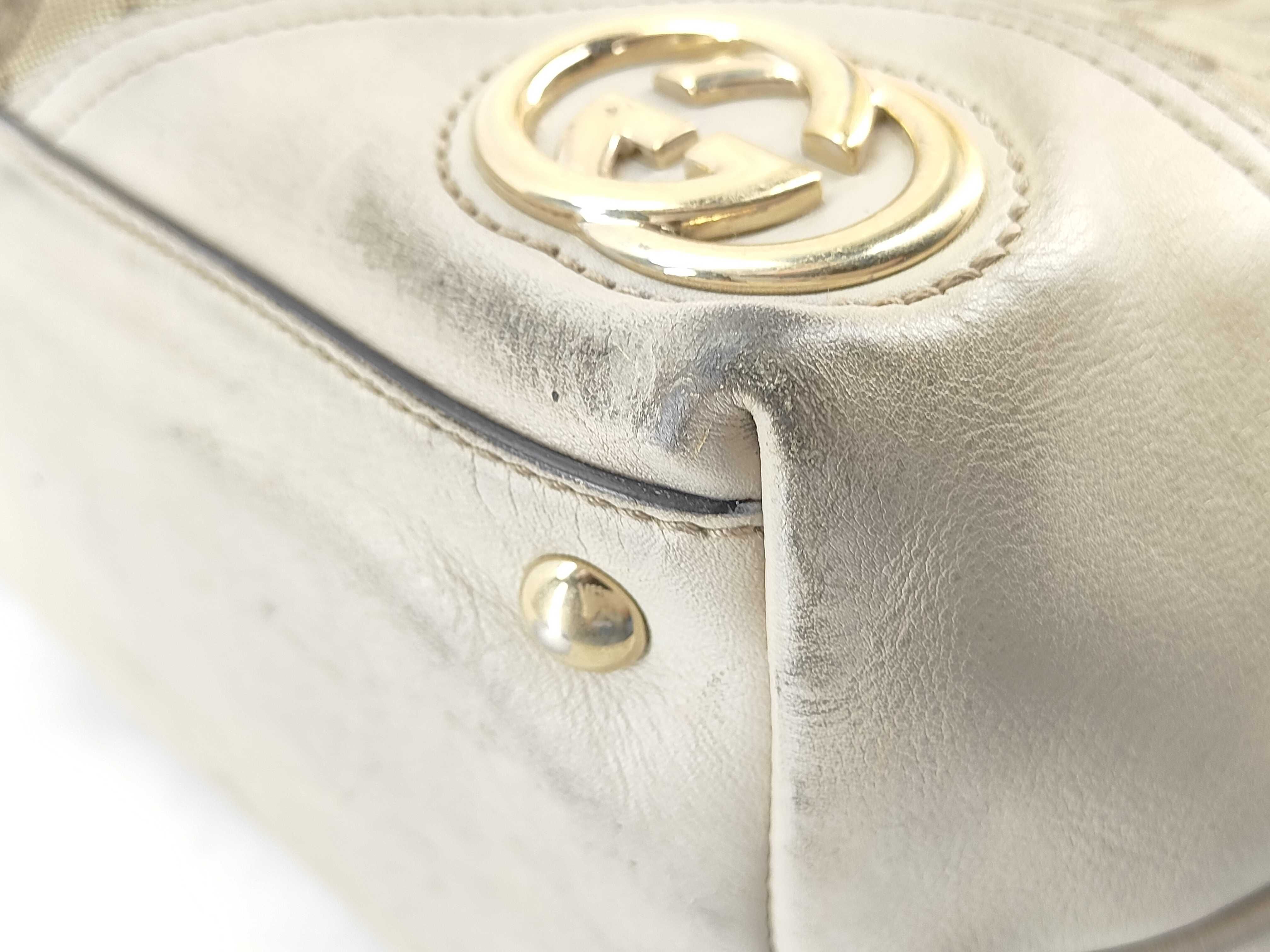 GG Canvas Gucci Tote Bag — view 7