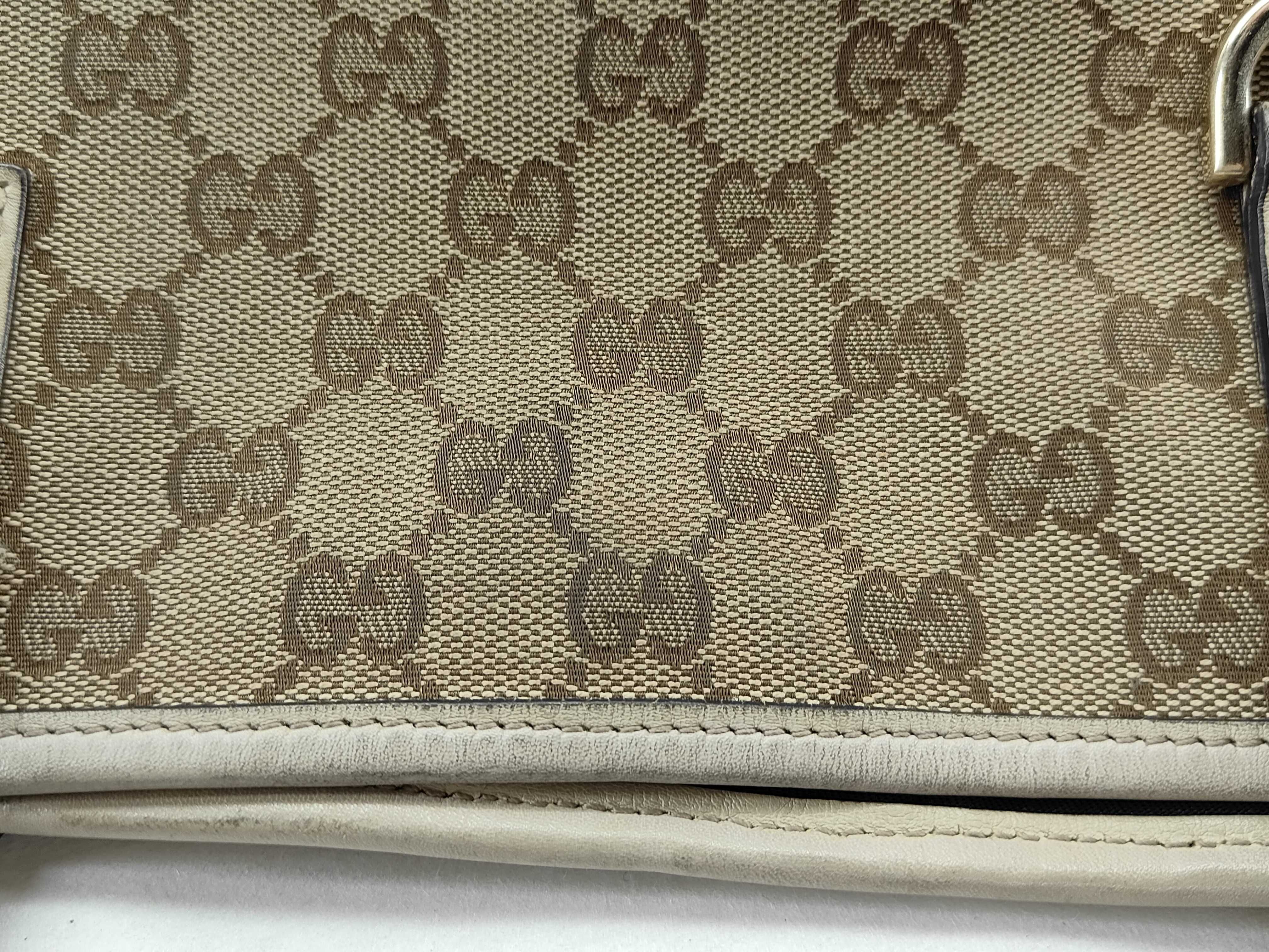 GG Canvas Gucci Tote Bag — view 10