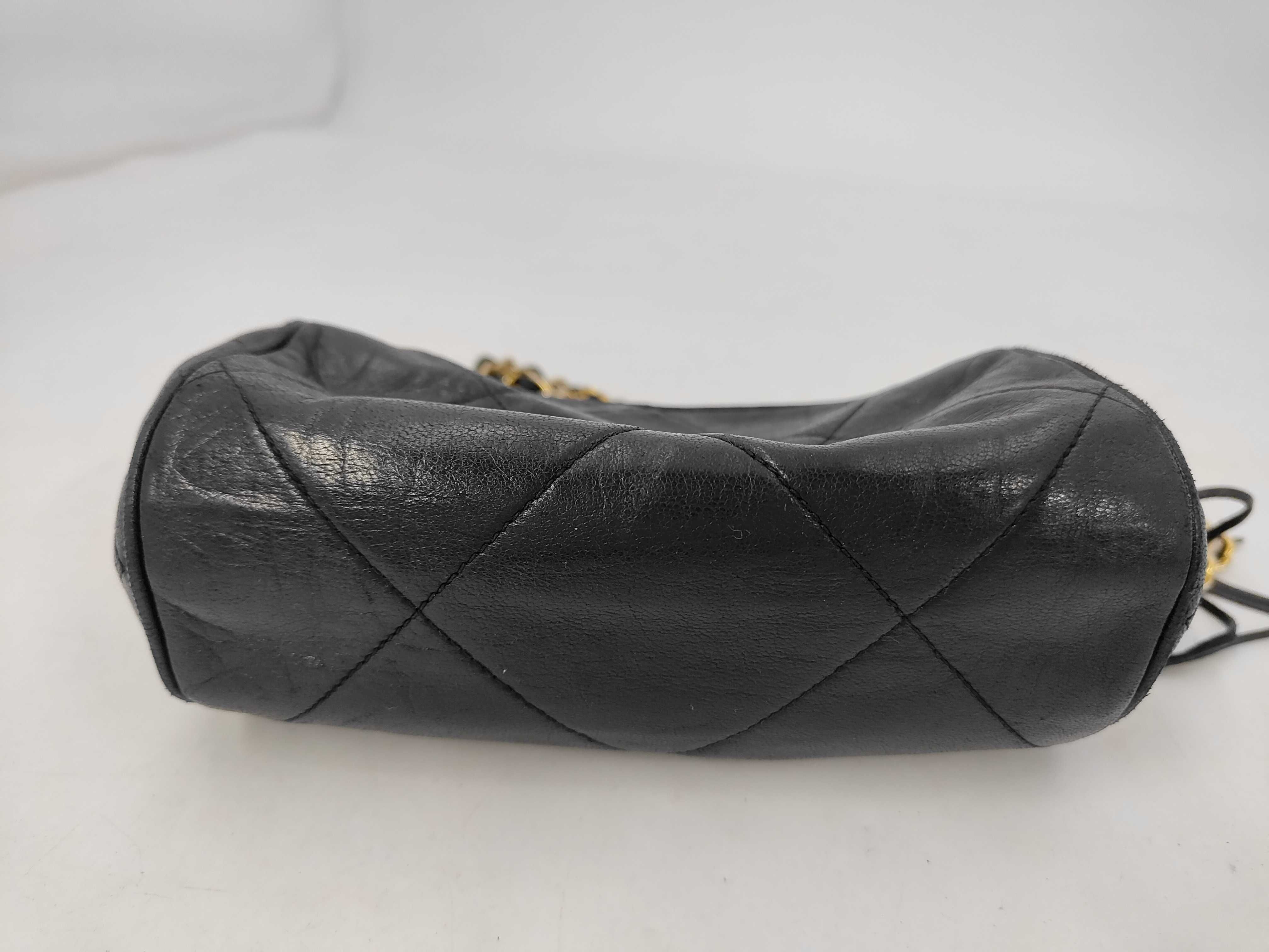 Chain Shoulder Bag, Cylindrical Shape, Fringe, Black Lambskin Shoulder Bag — view 3