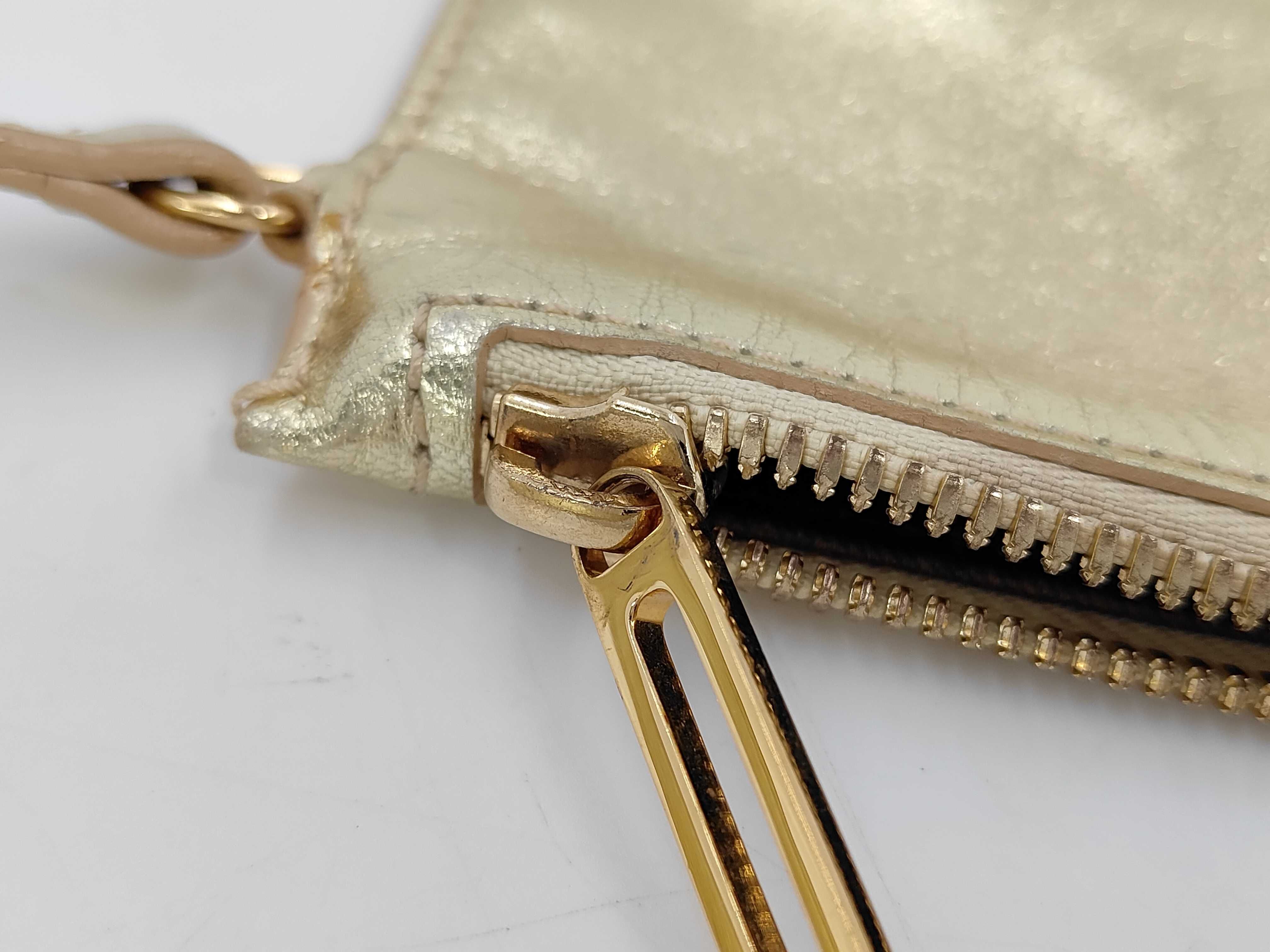handbag — view 8