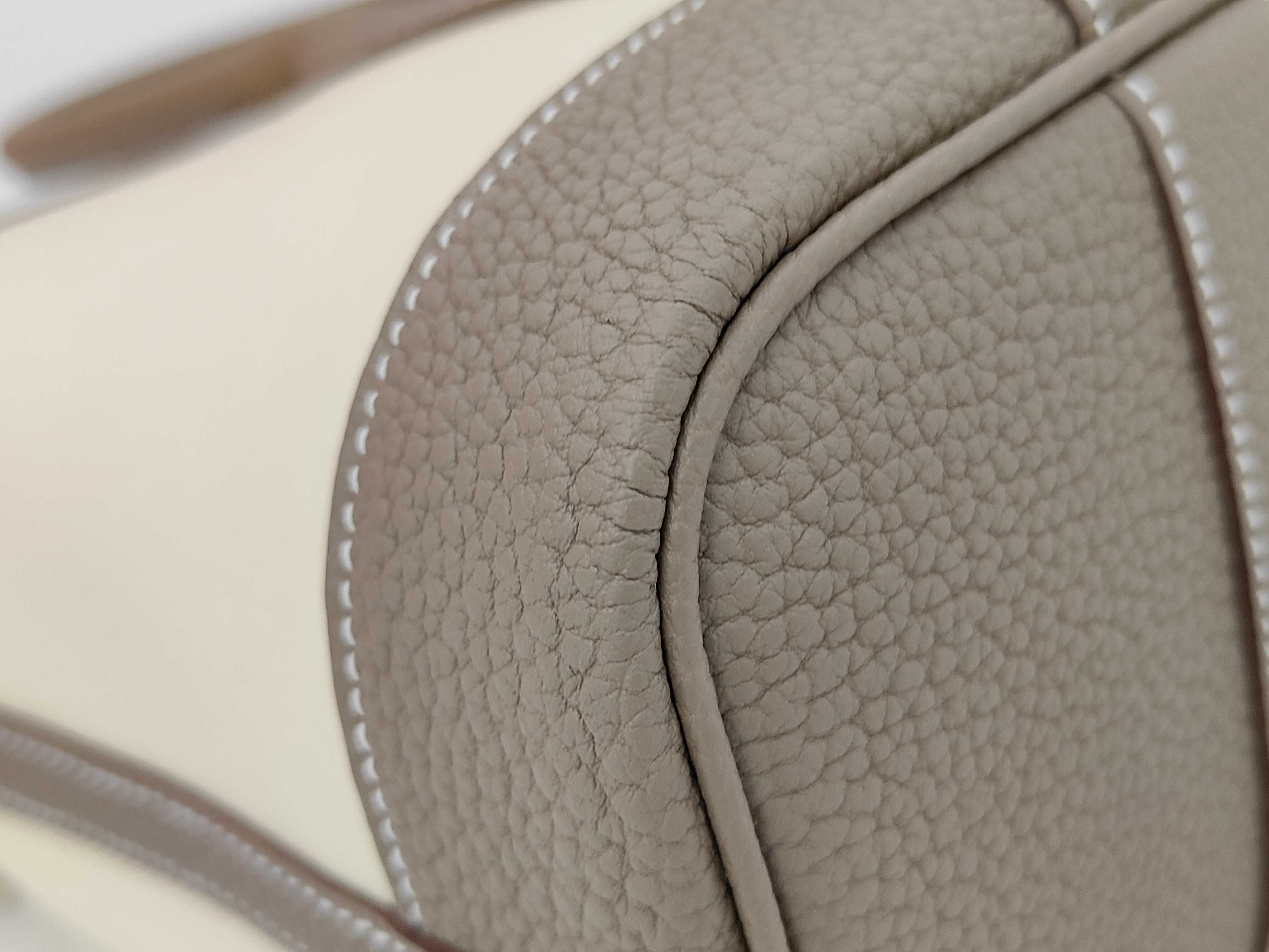 Neo Garden 23 Etoupe/Vanilla x Toile Officier/Negonda x Silver Hardware x G Stamp Handbag — view 3