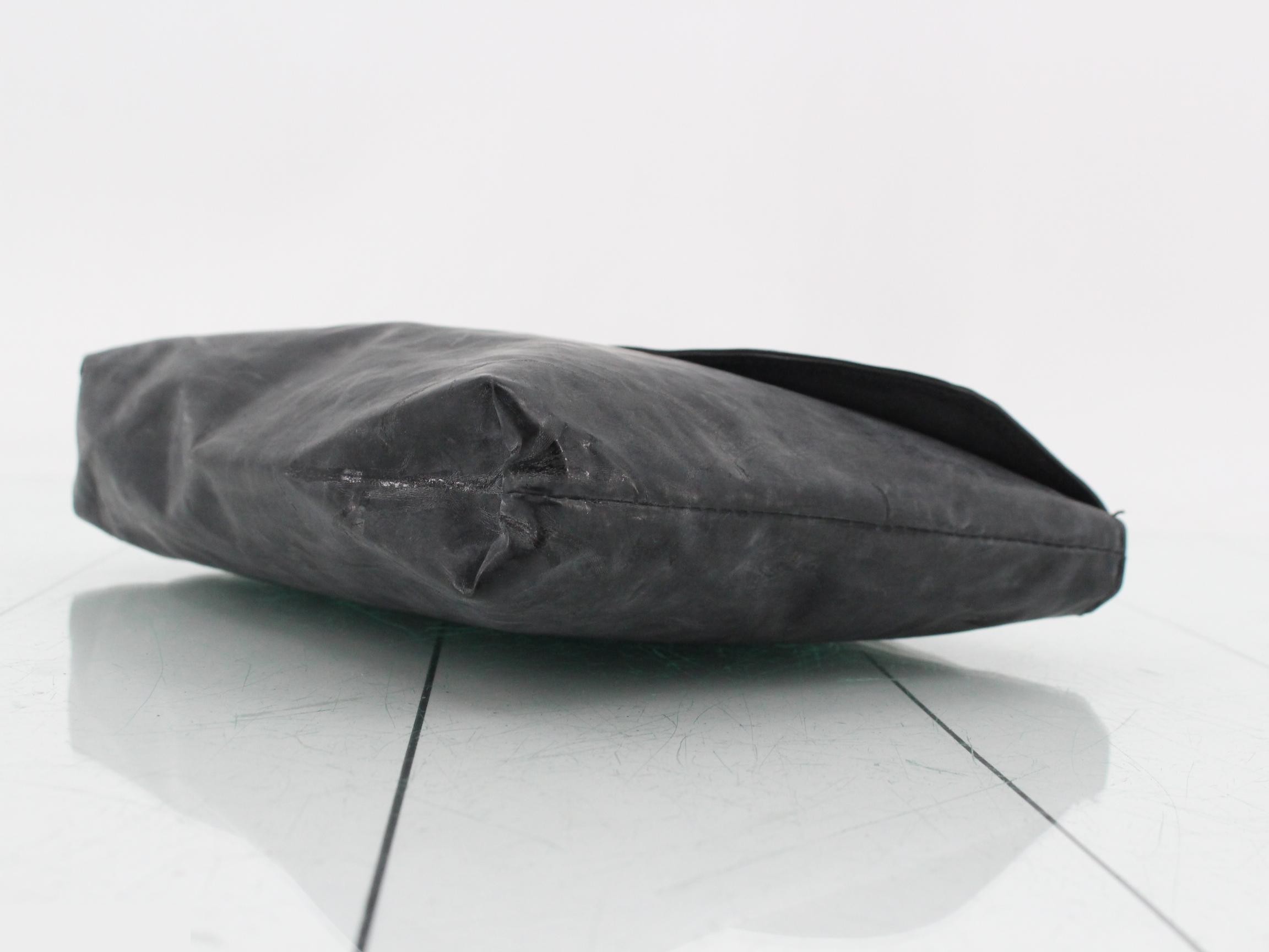 Second bag — view 6