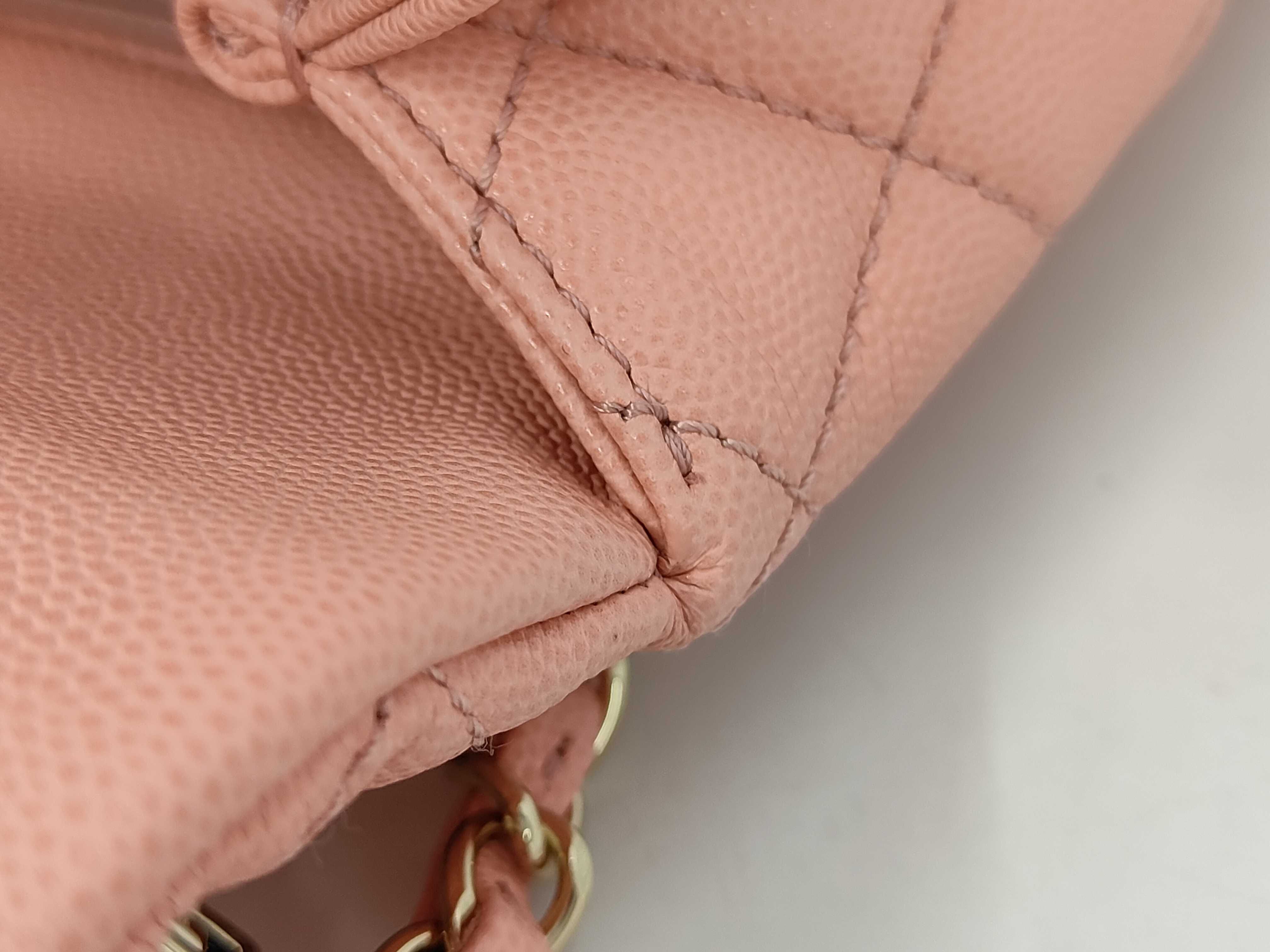 Caviar Skin Coco Handle 29 Handbag — view 9