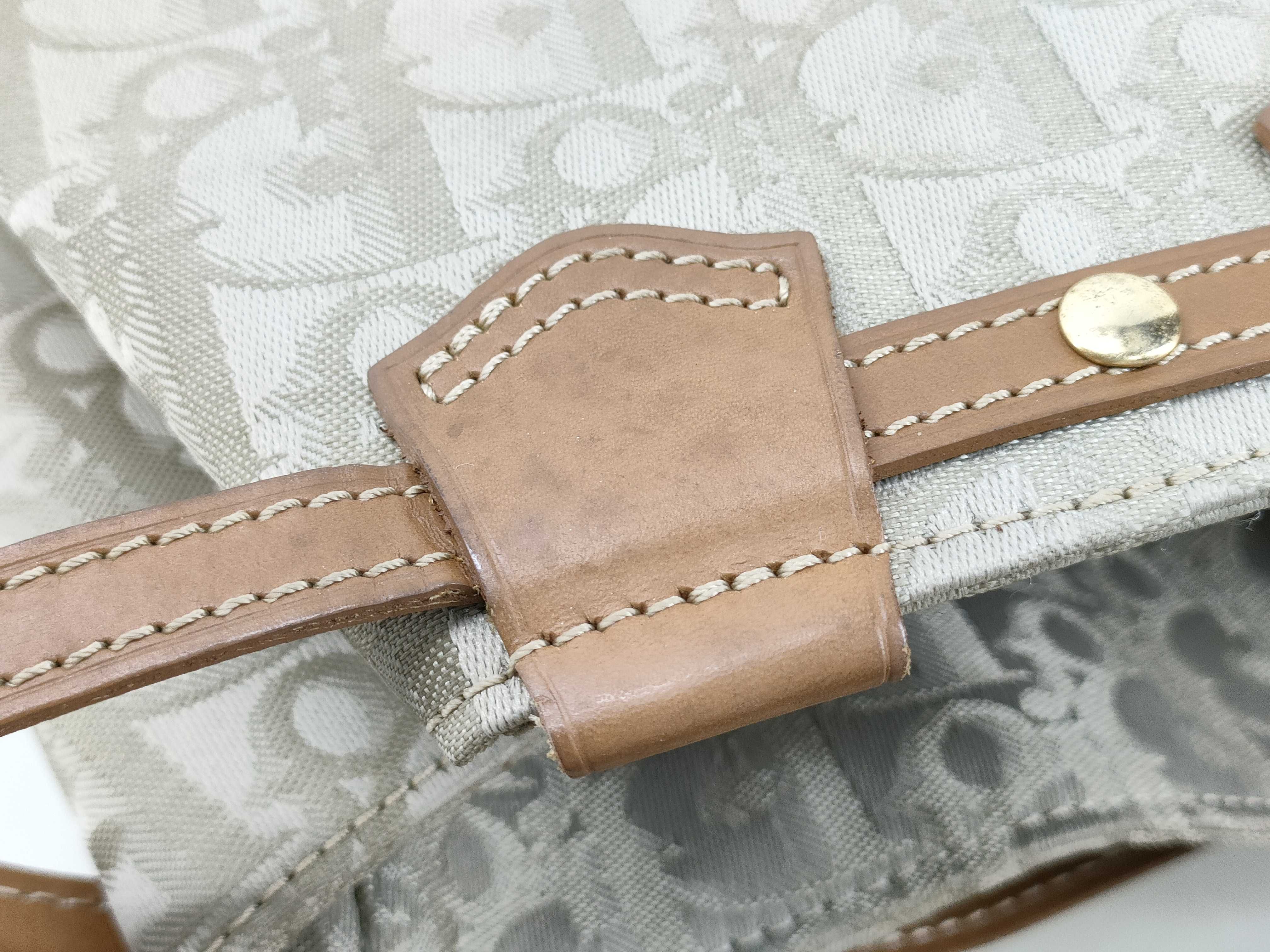 Trotter Drawstring Shoulder Bag — view 12