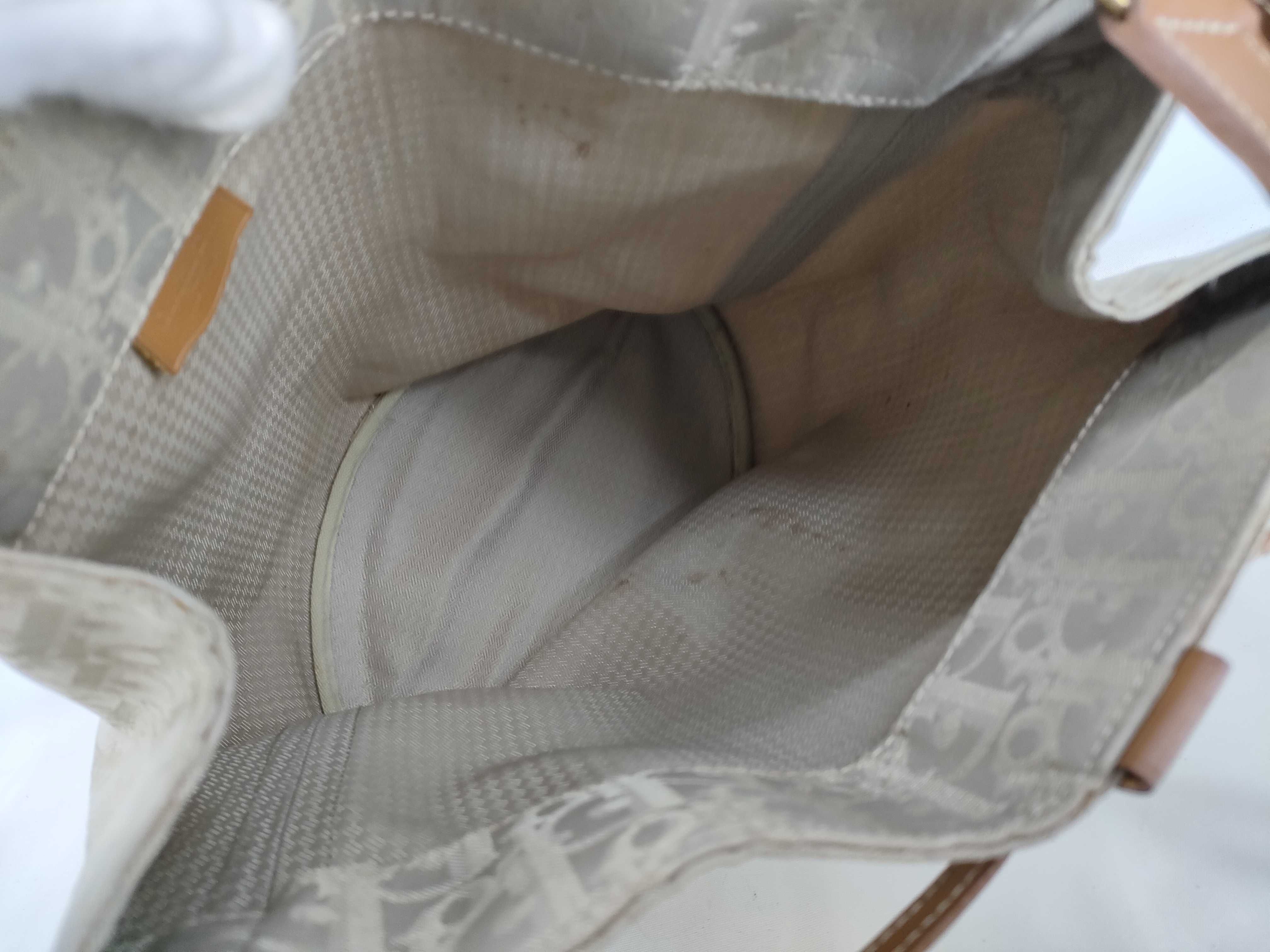 Trotter Drawstring Shoulder Bag — view 8