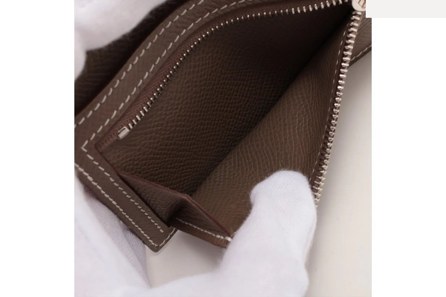 W stamp, 2024, Bearn combination compact wallet, Veau Epsom leather. — view 6