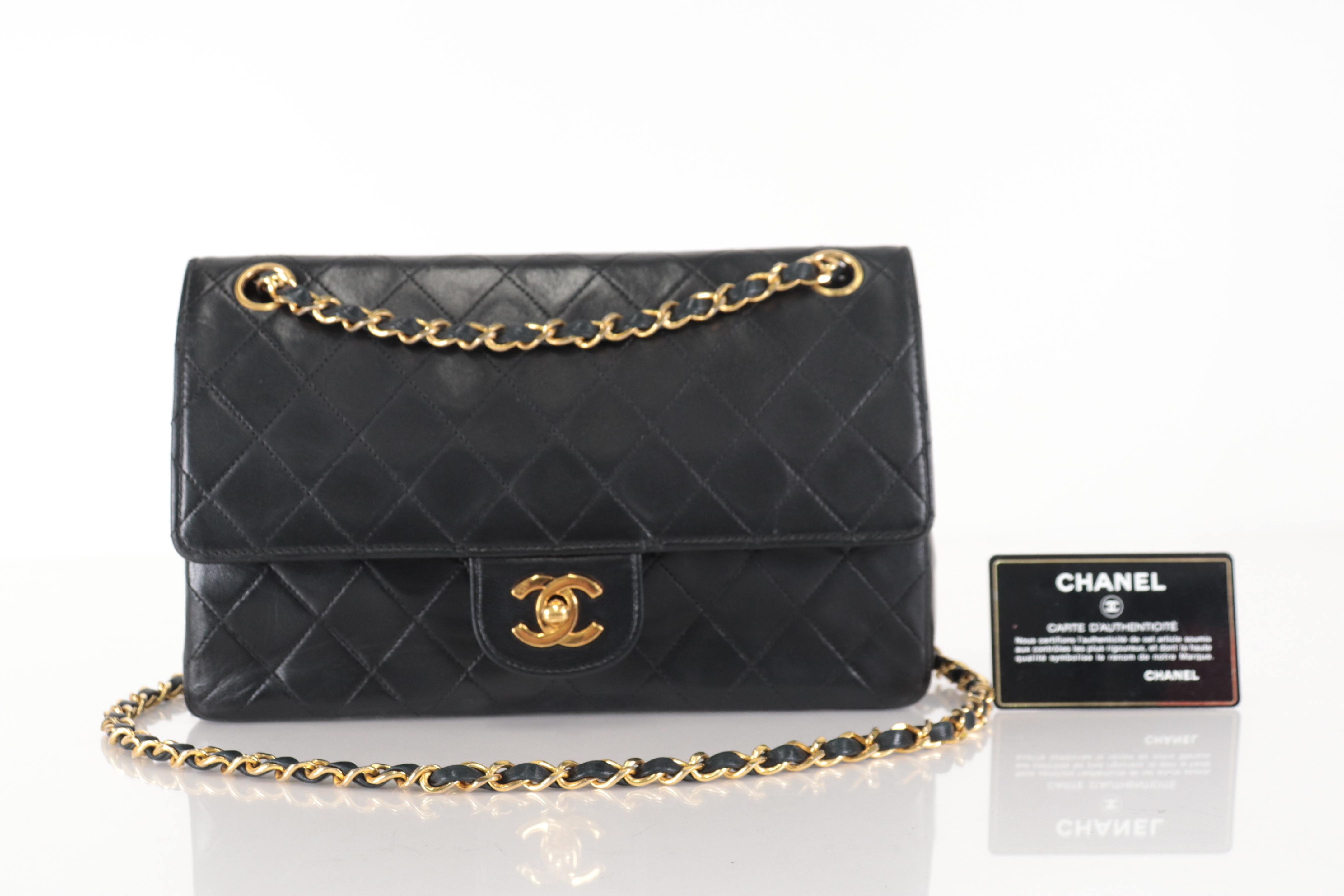 W-Flap 25 Lambskin Chain Shoulder Bag (Serial No. 4)