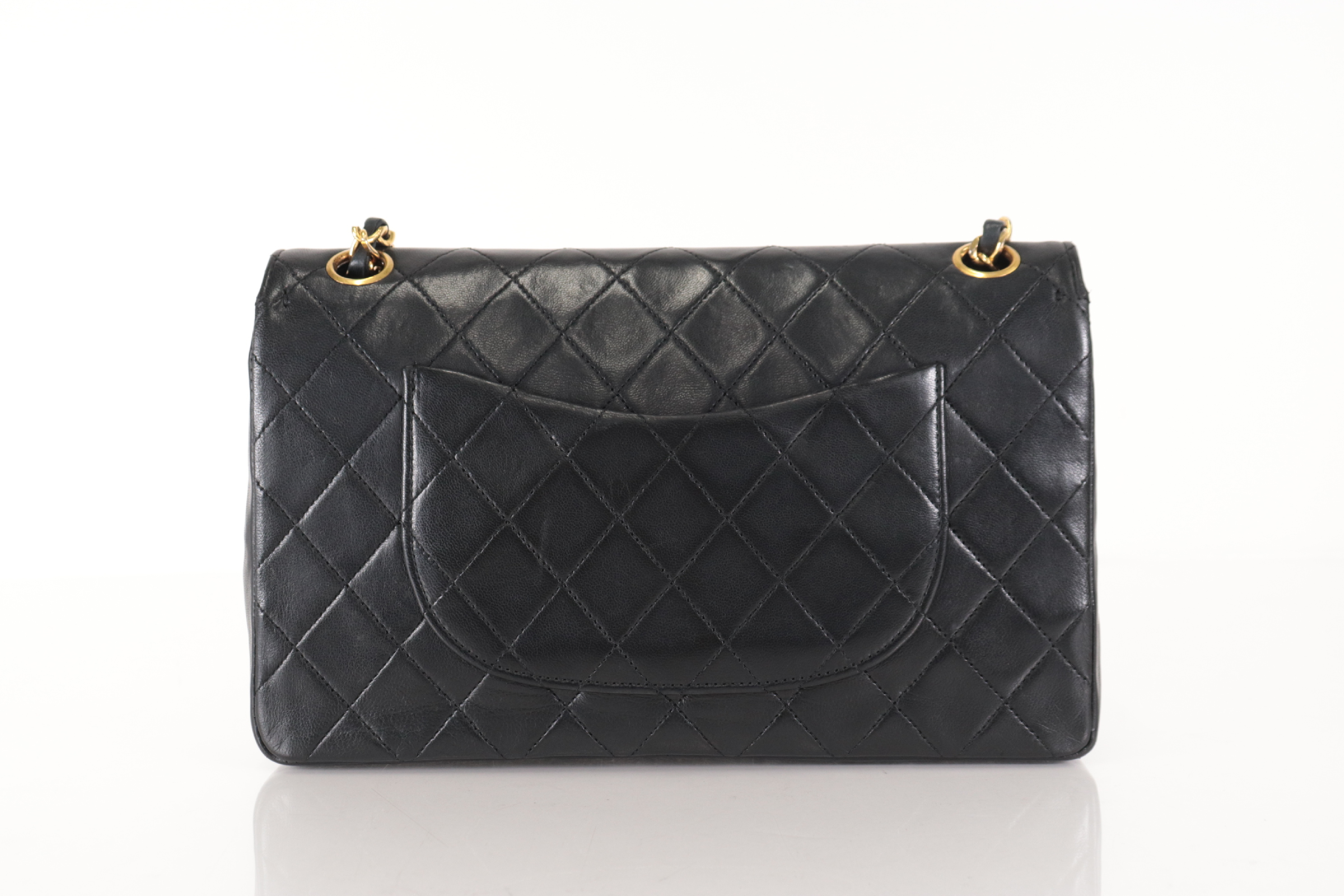 W-Flap 25 Lambskin Chain Shoulder Bag (Serial No. 4) — view 3