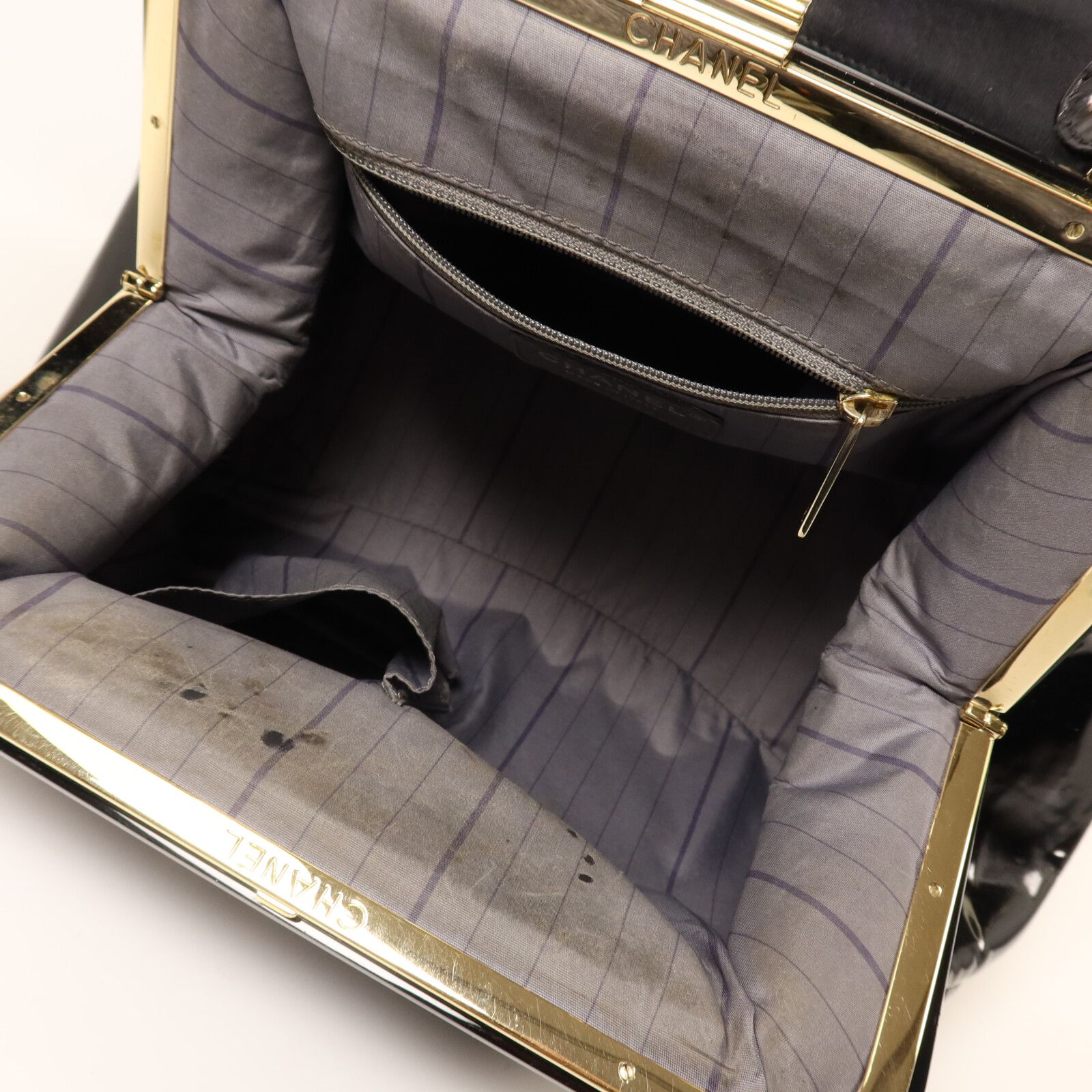 Quilted Mademoiselle Frame Bag, Black — view 5