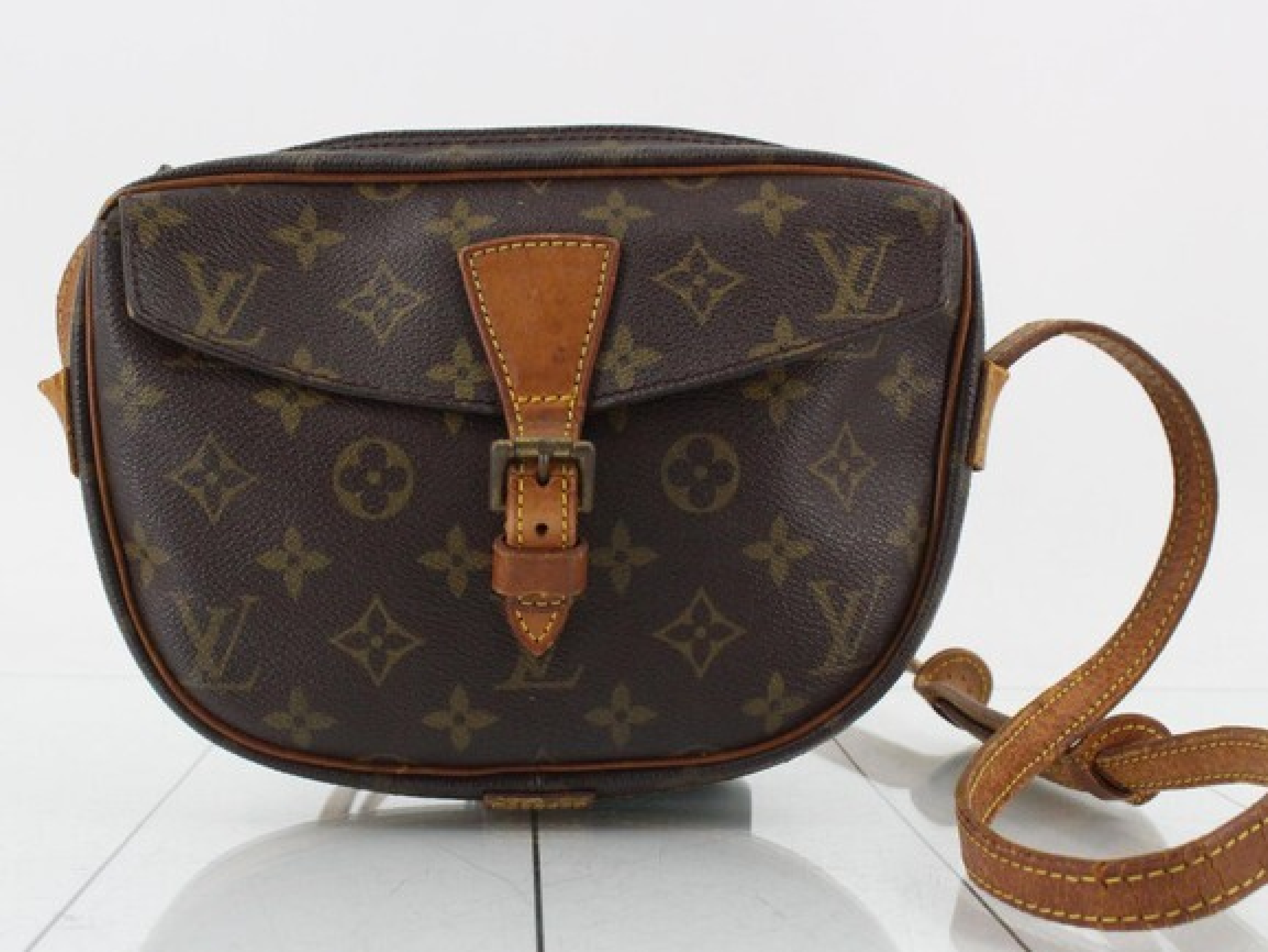 Monogram Jeune Fille 23 Shoulder Bag