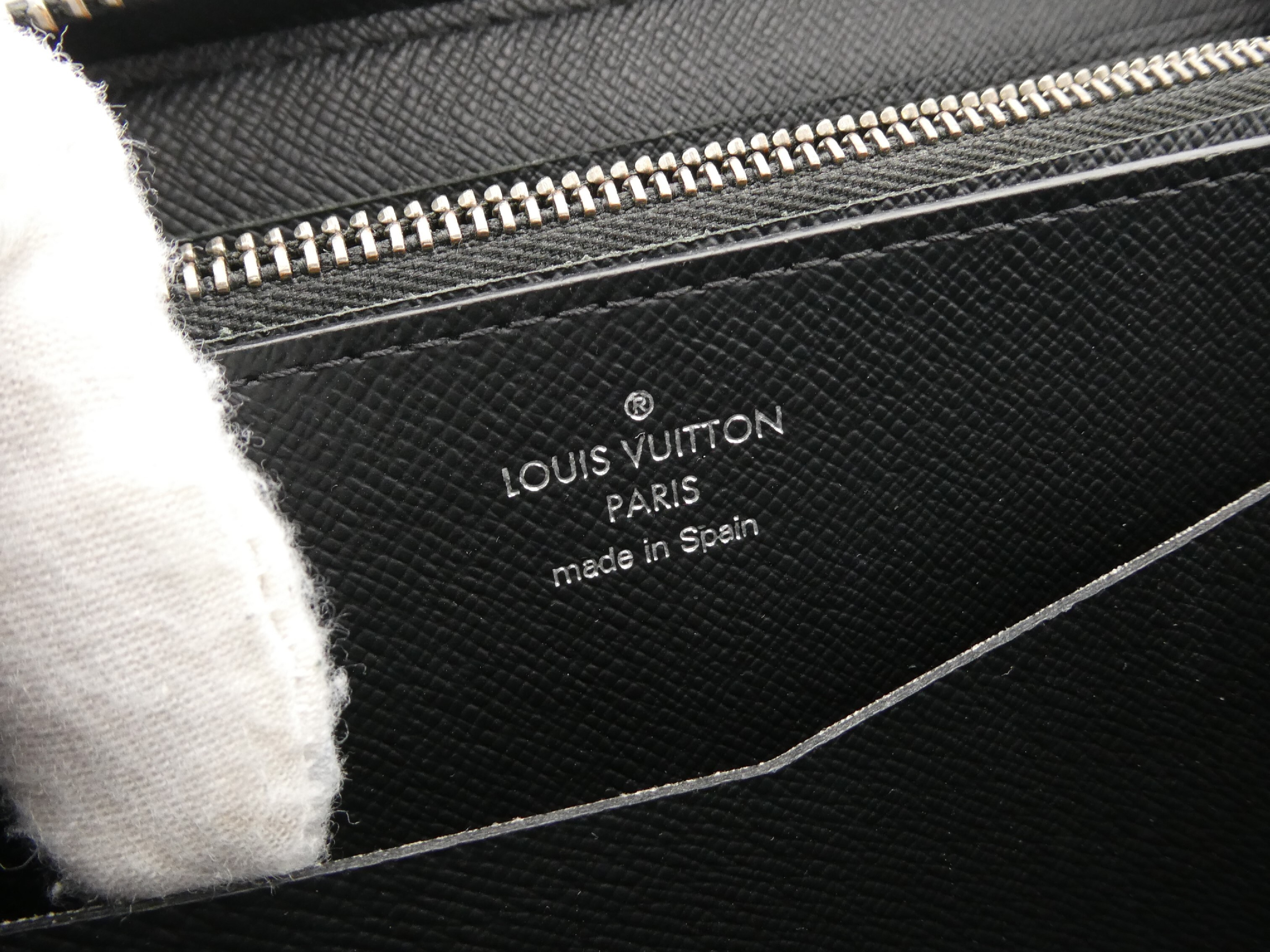 Monogram Eclipse Zippy XL Wallet — view 9