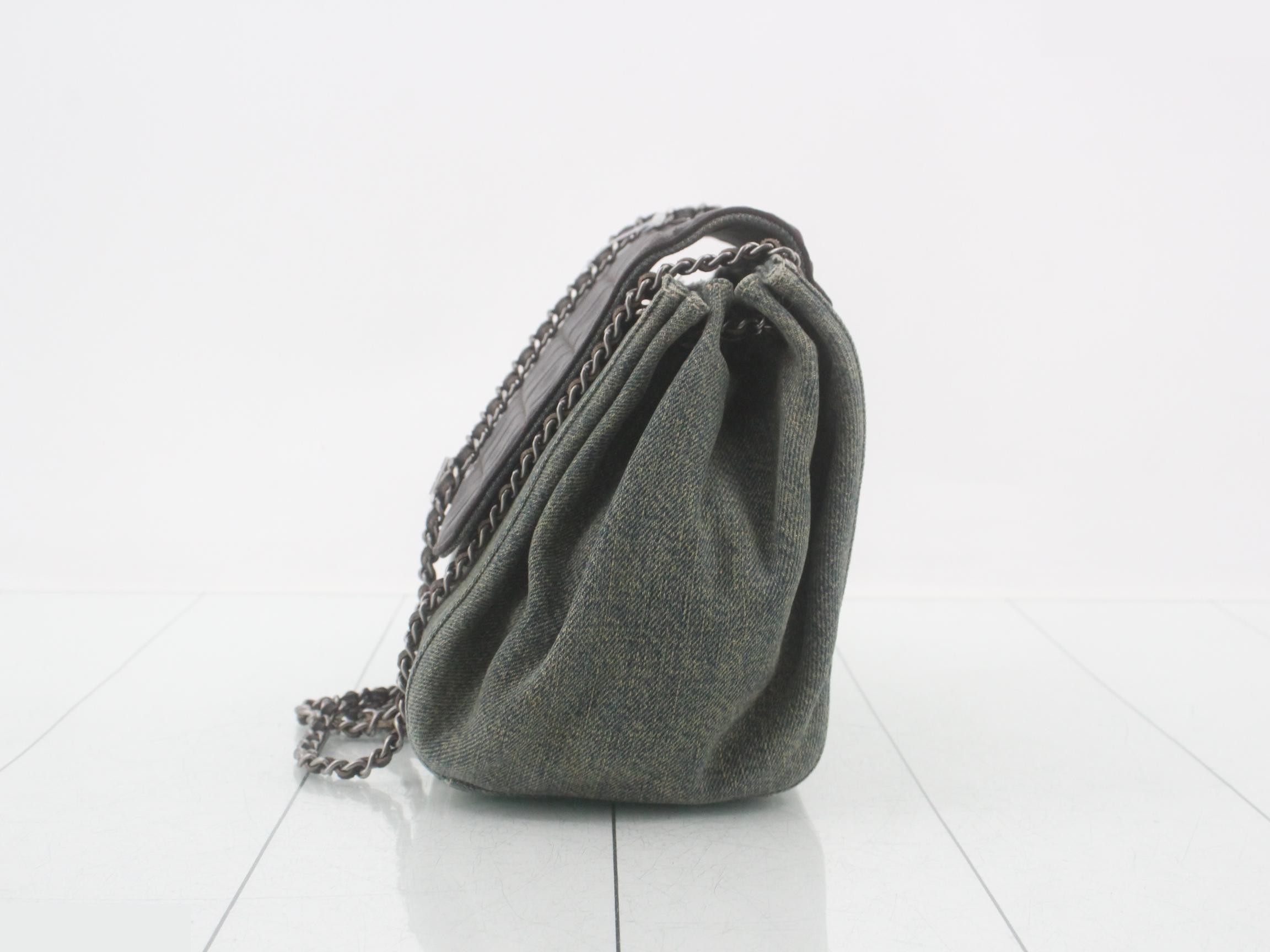 Chocolate bar accordion chain mini bag, lamb/denim, BR x blue — view 3