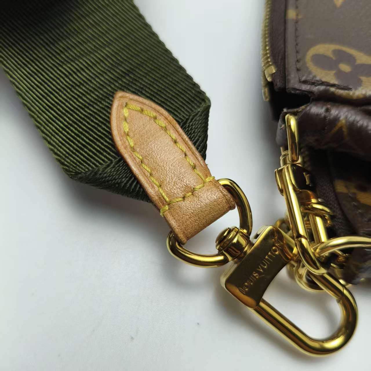 【*Shipped from: China*】LOUIS VUITTON Multi-Pochette Accessoires PU Shoulder Bag — view 14