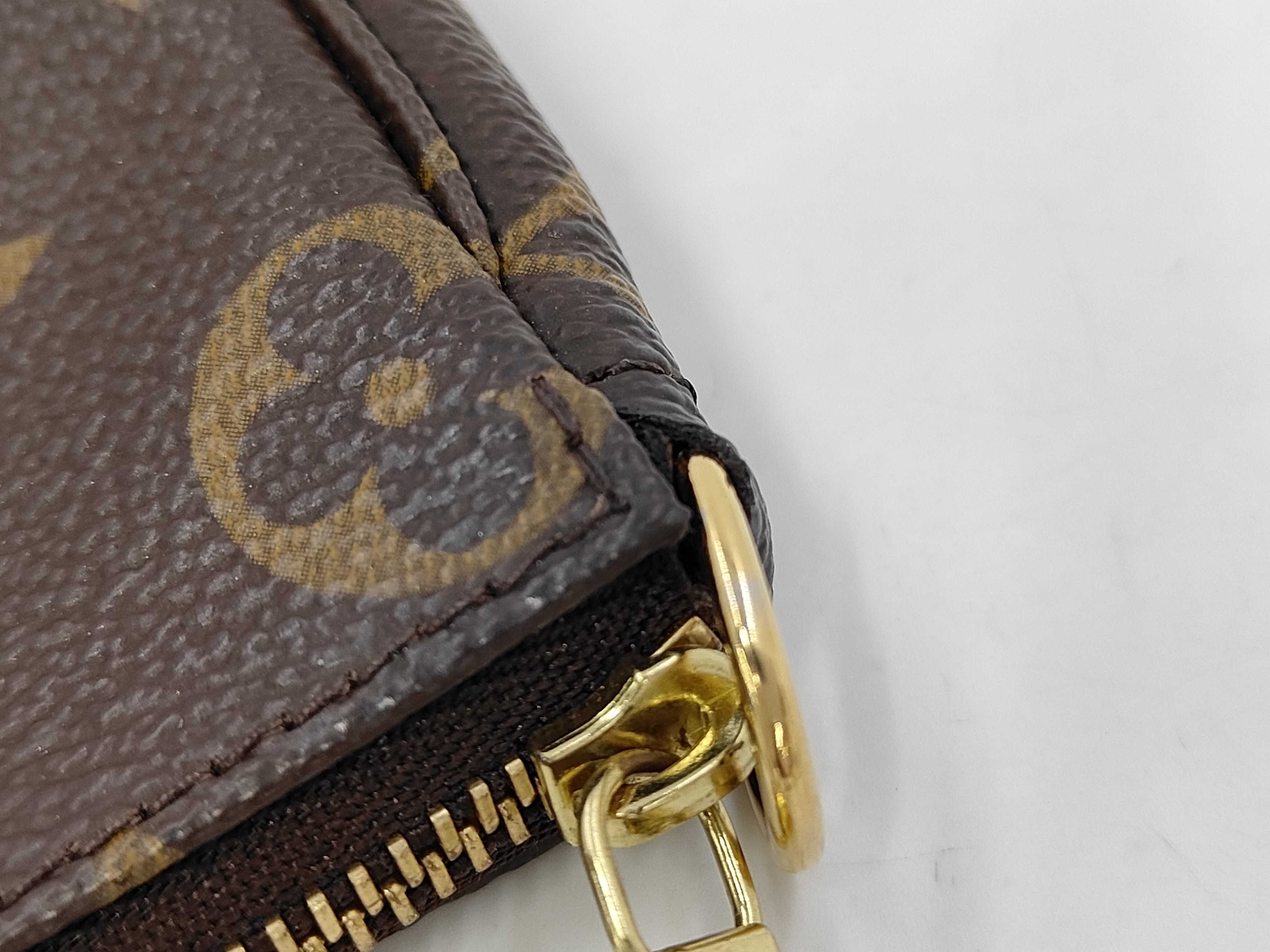 LV Mini Pouch — view 6