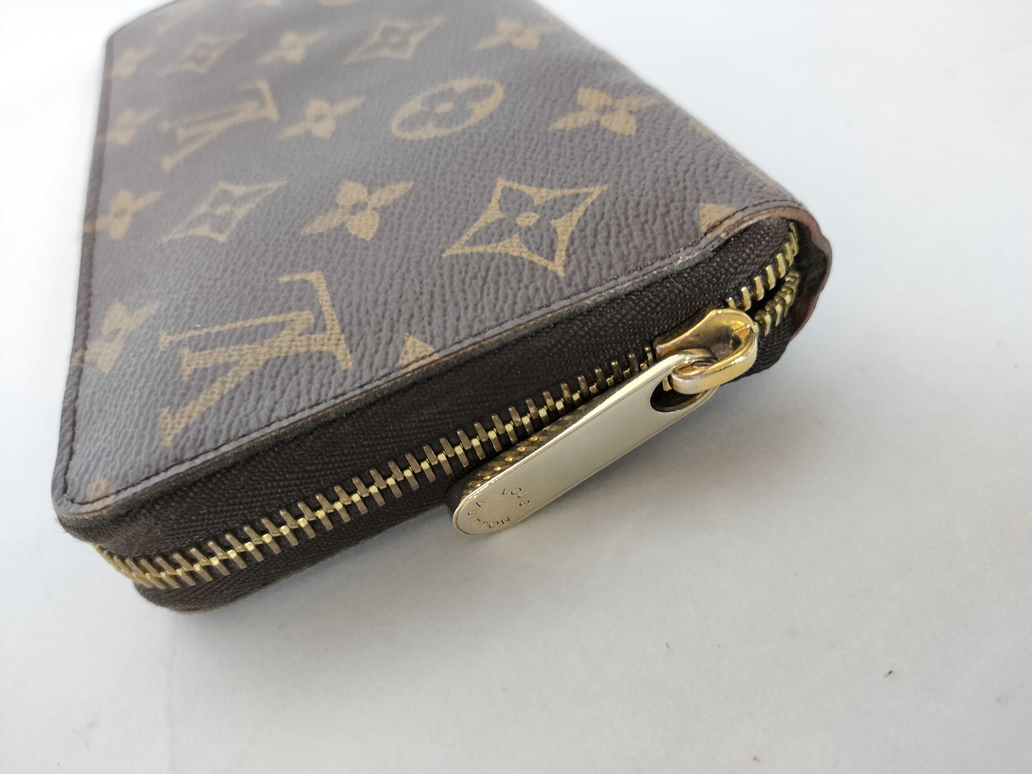 Monogram Louis Vuitton Wallet — view 7