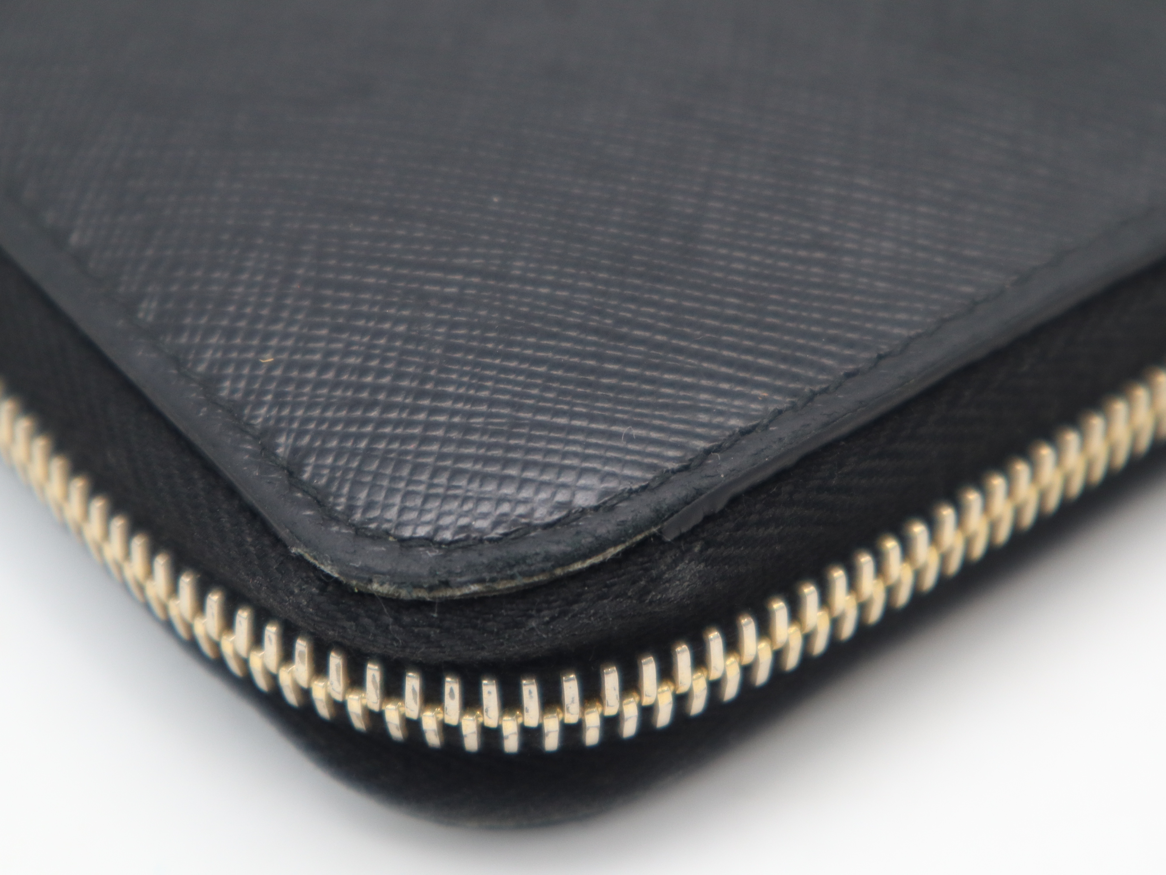 1ML506 Saffiano Leather Round Zip Wallet, Black, with Guarantee Card and Box. — view 8