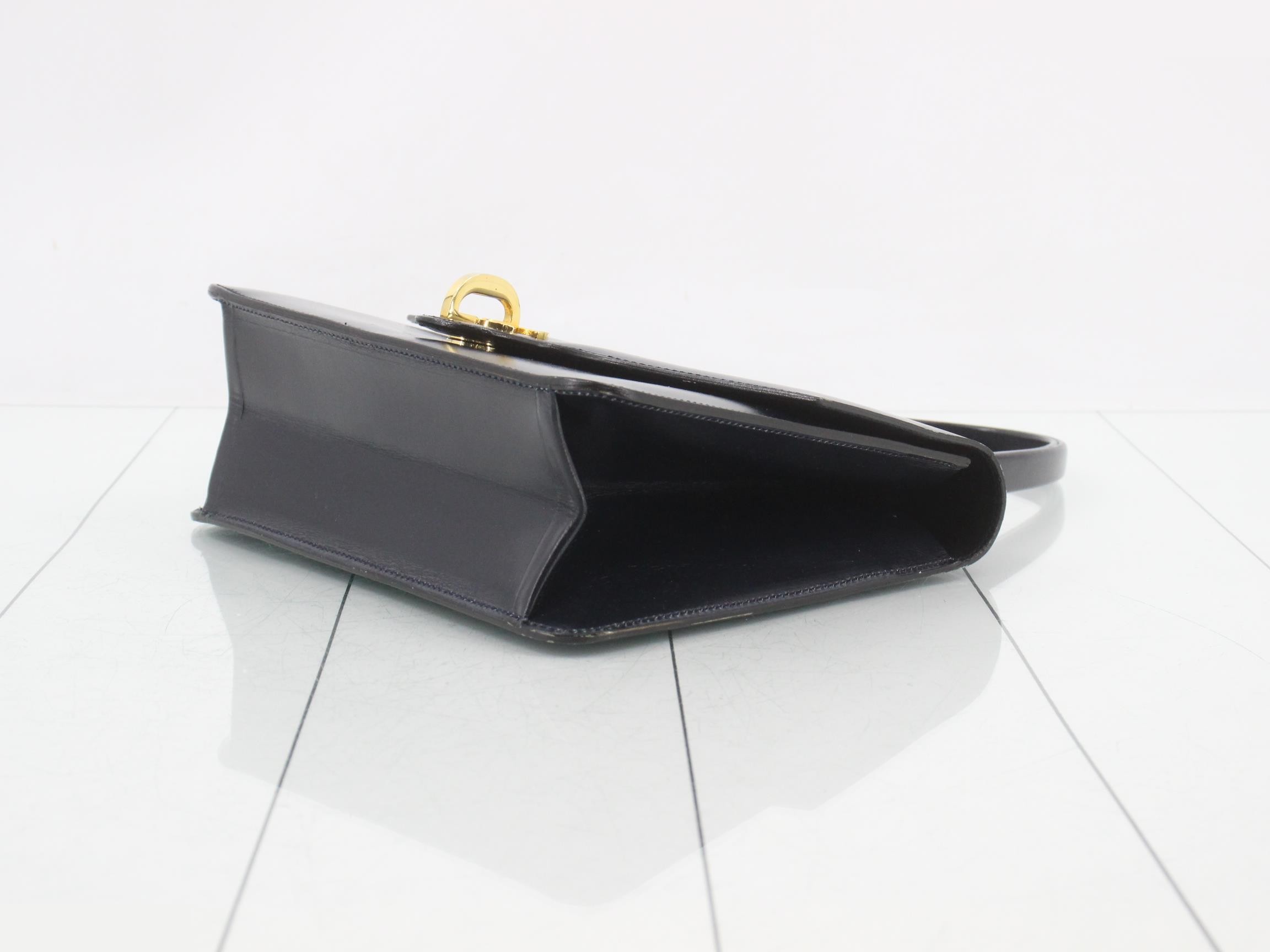 Other lines: Bags/Handbags, Leather, Navy — view 6