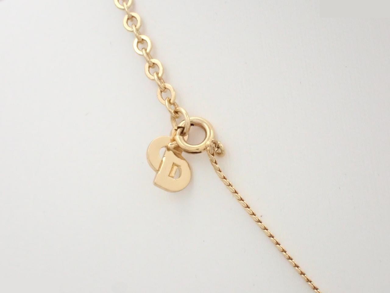 Other lines: Precious metals, necklaces, pendants — view 2