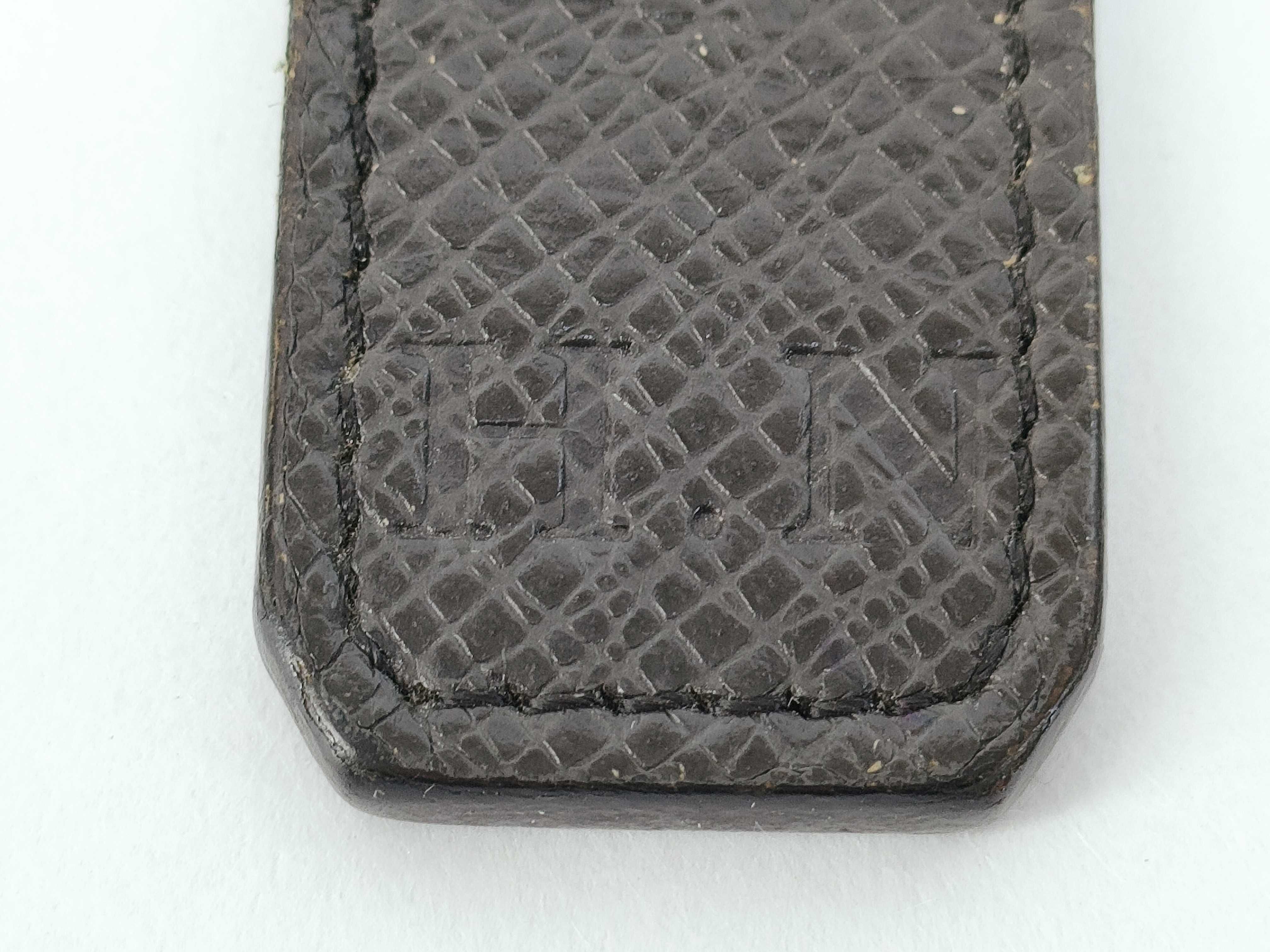 M65046 Portefeuille LV Club Initial Key Case/Keychain — view 6