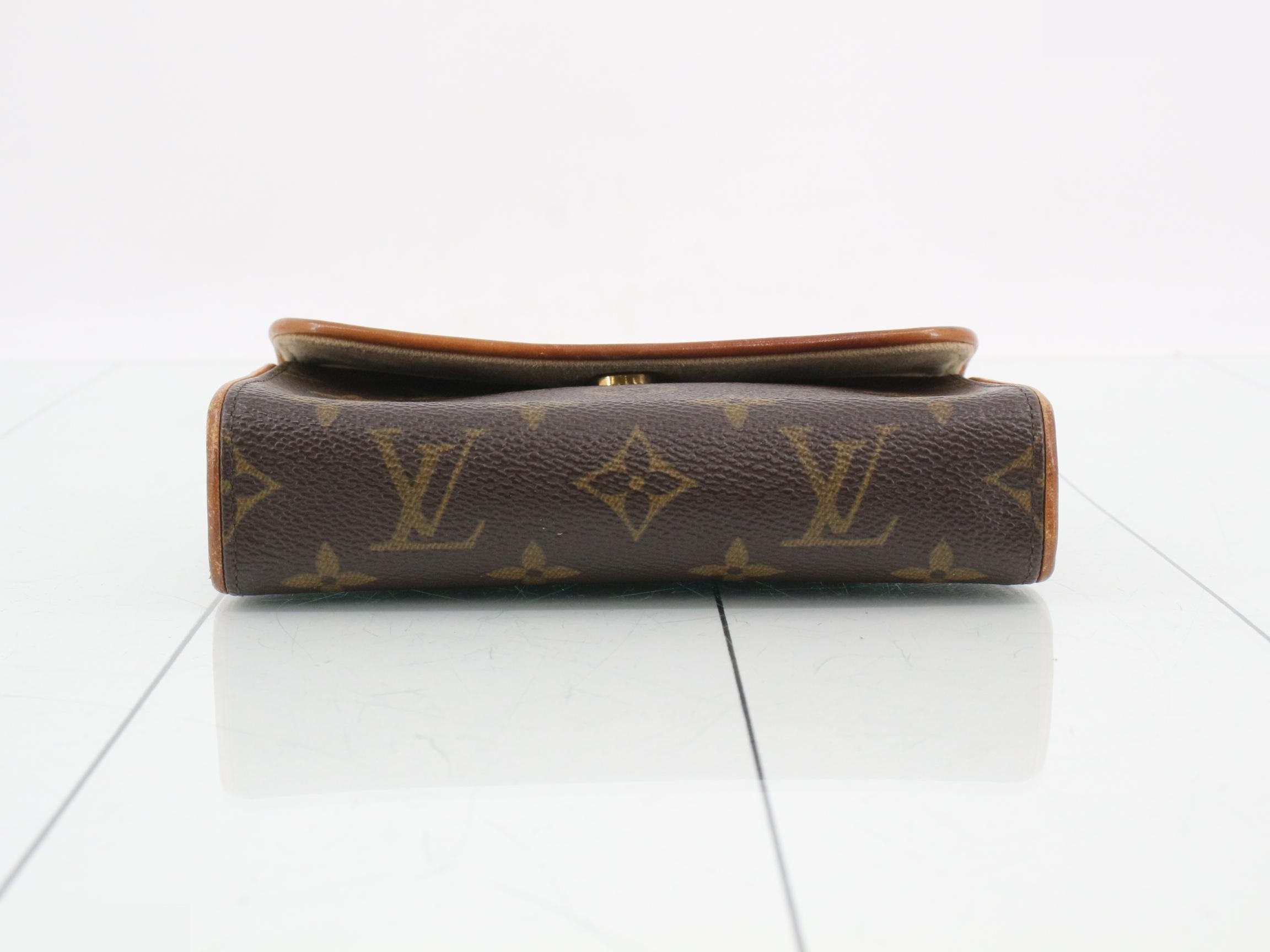Shoulder bag, Pochette Florentine, Monogram, M51855 — view 3