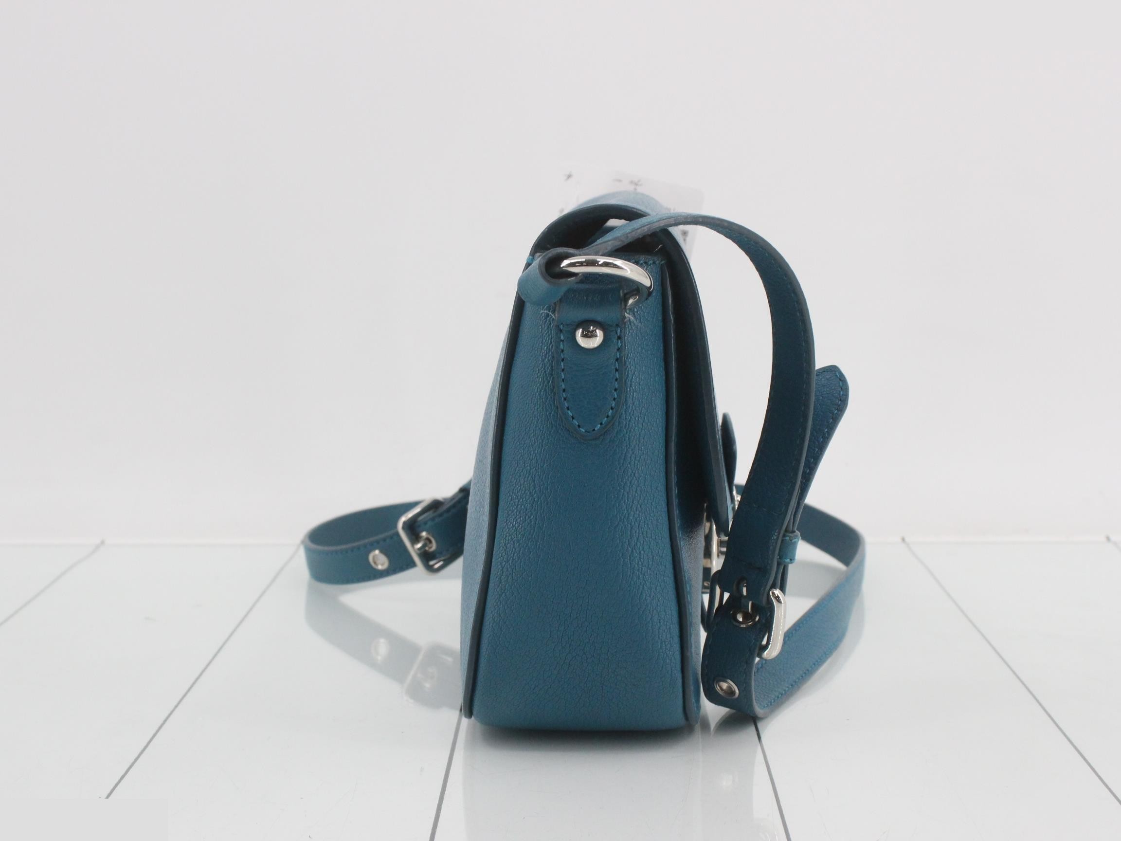 Other lines: Bags/Shoulder bags, Leather, Blue — view 4