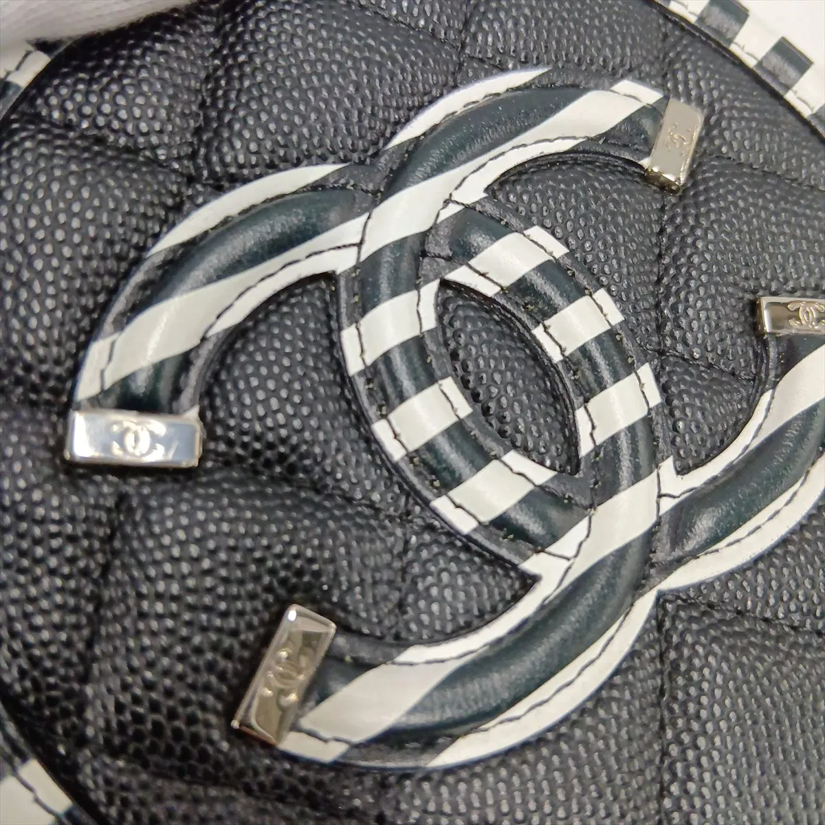 CC Filigree Caviar Skin Chain Shoulder Bag, Round Shape, Black x White, Silver Hardware, 27215647, Serial Number 27 — view 10