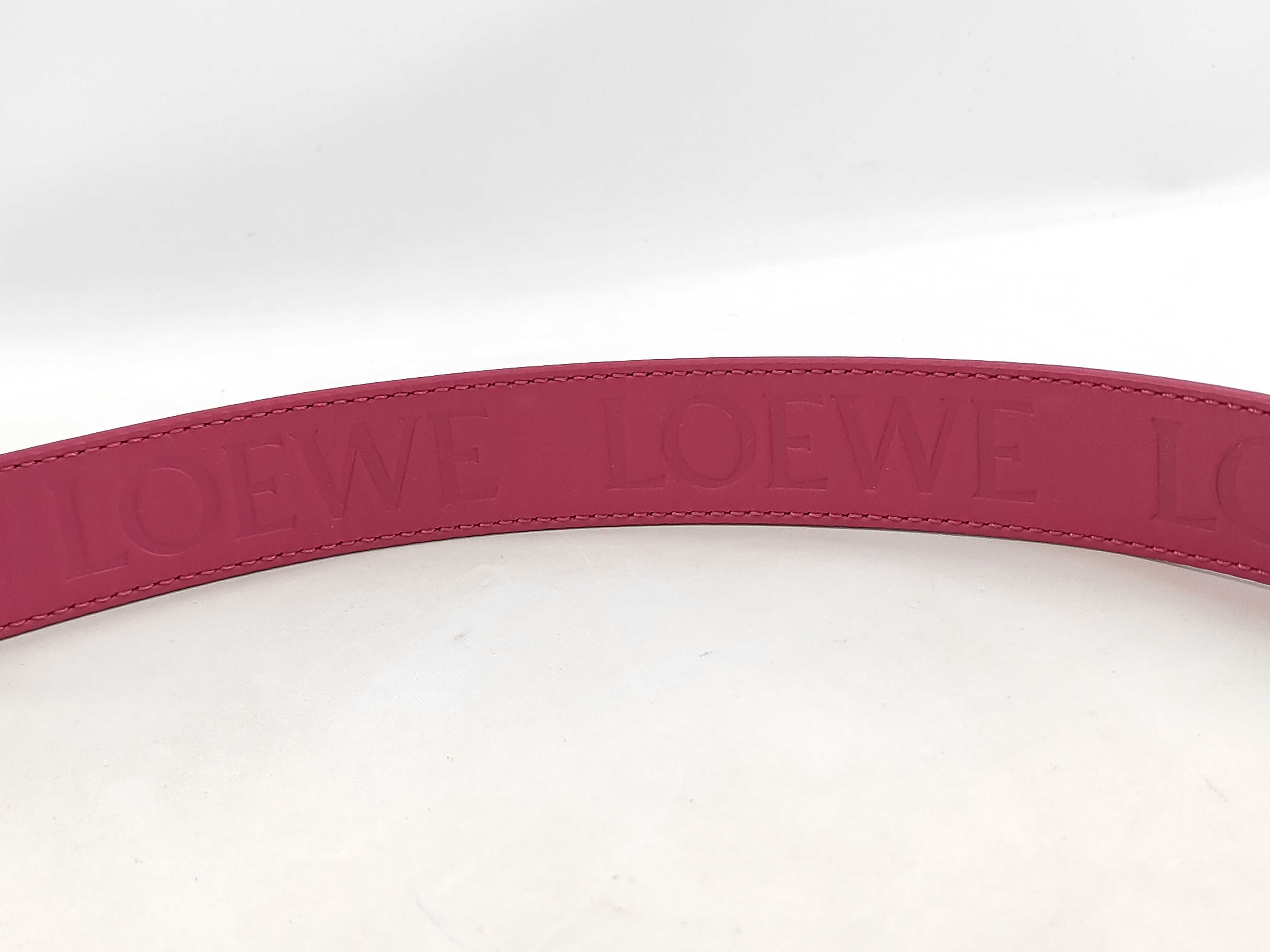 logo shoulder strap, includes dust bag. — view 4